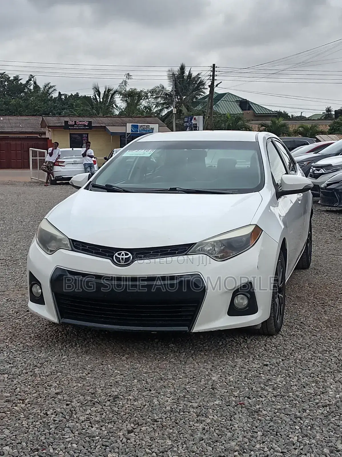 Toyota Corolla S 4dr Sedan (1.8L 4cyl CVT) 2015 White