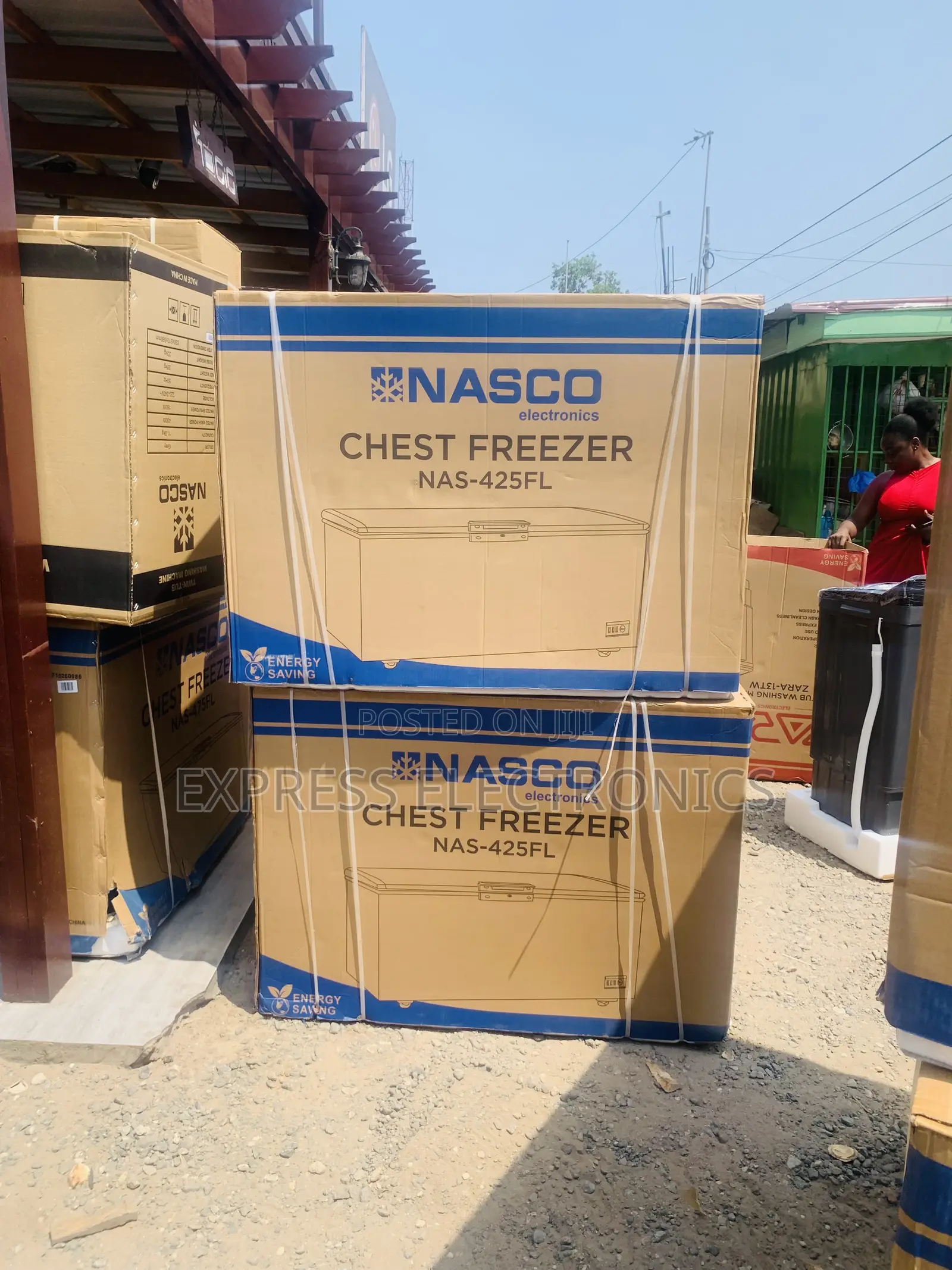 Lovely New Nasco 318L Chest NAS-425FL Energy-Efficient Deep Freezer