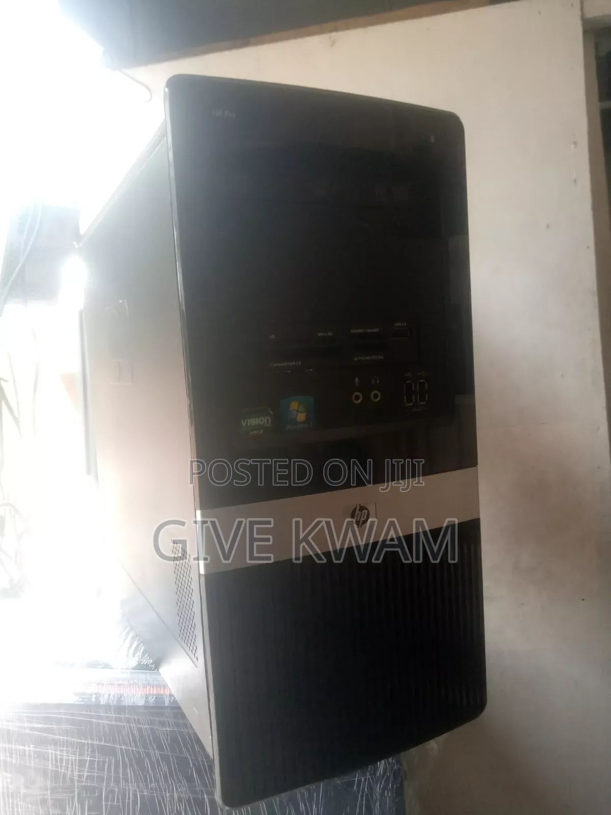 Desktop Computer HP 8GB AMD HDD 500GB