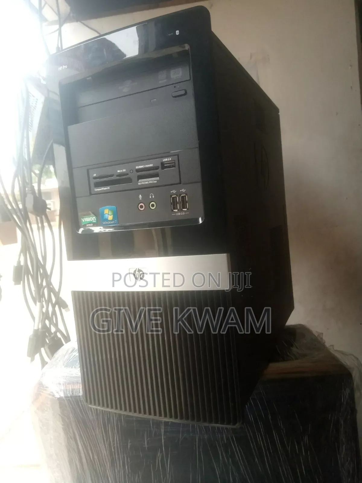 Desktop Computer HP 8GB AMD HDD 500GB