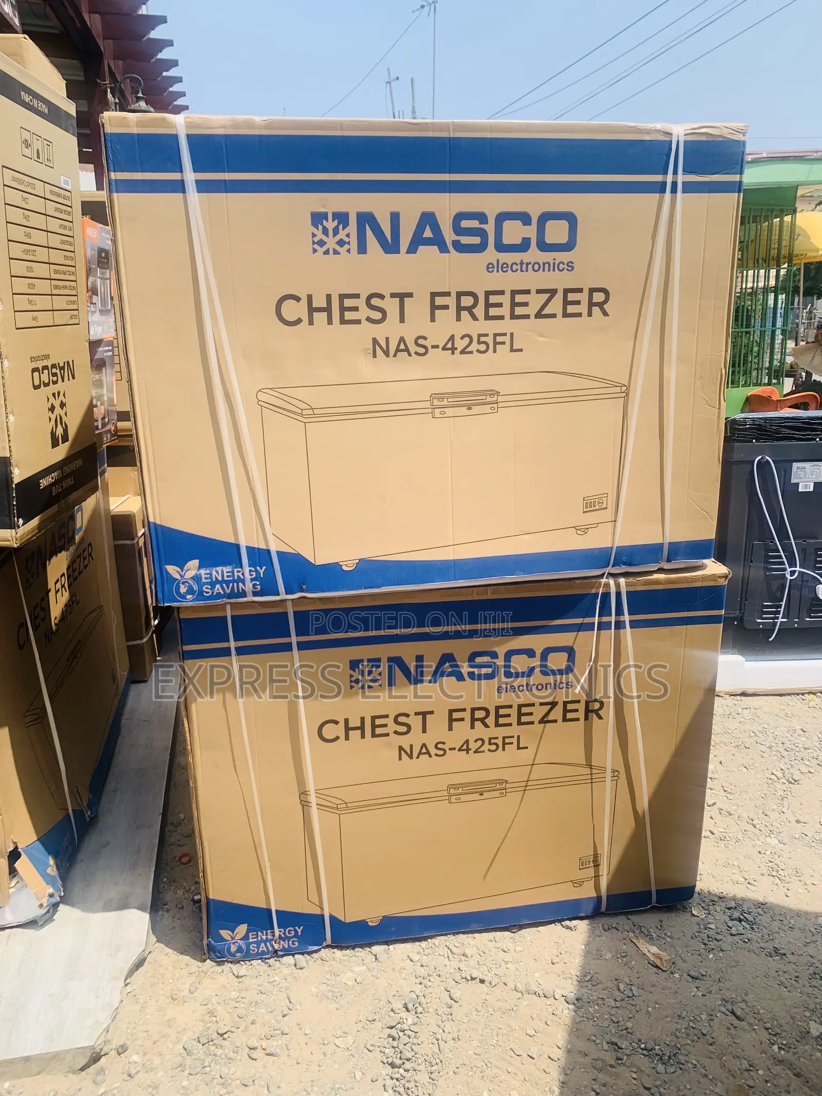 Highly Recommended Nasco 318L NAS-425FL Energy-Efficient Deep Freezer