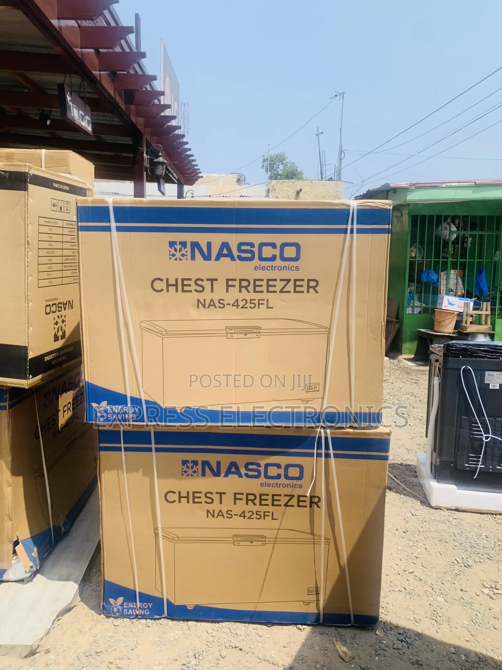 Highly Recommended Nasco 318L NAS-425FL Energy-Efficient Deep Freezer