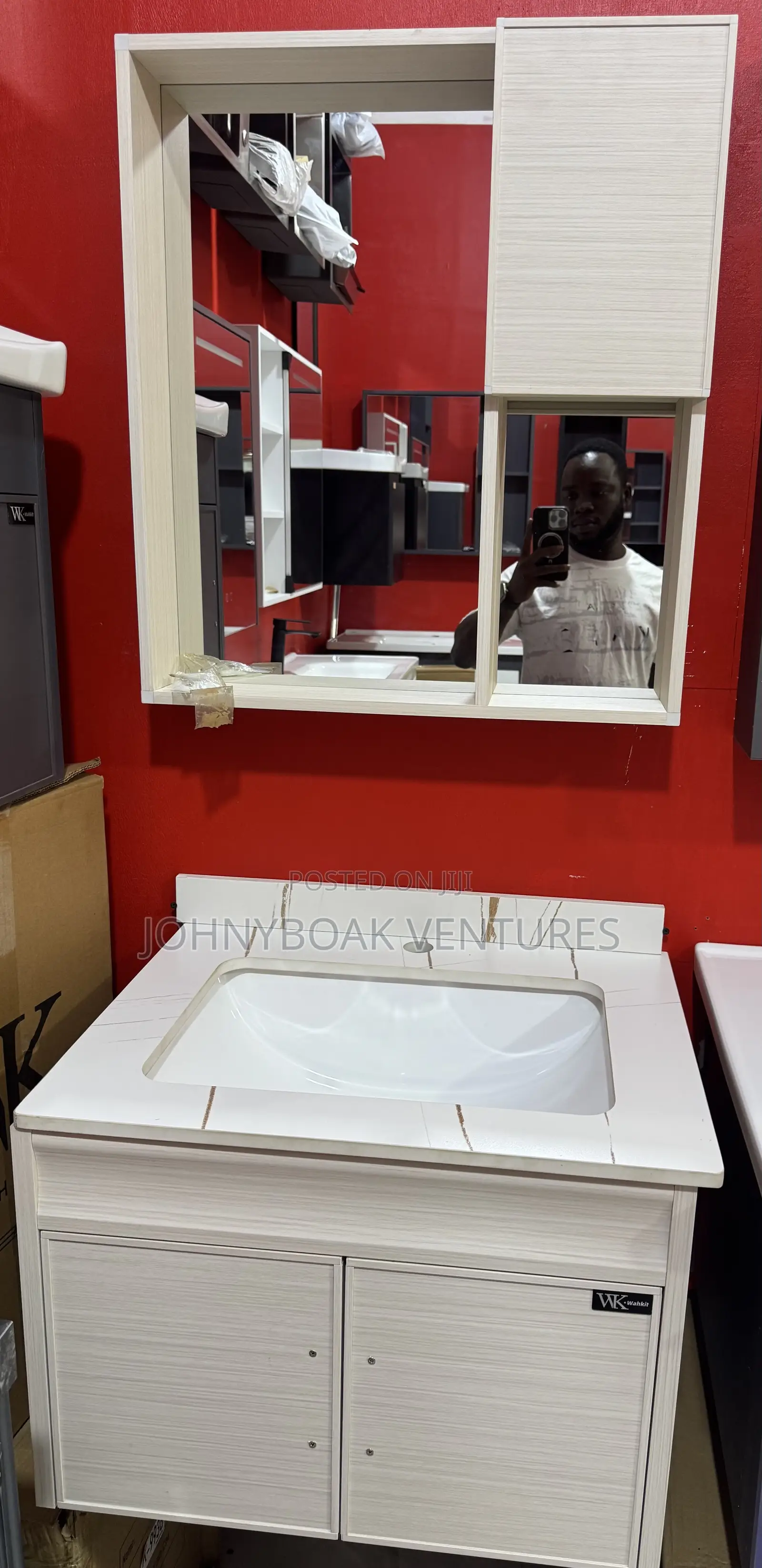 Cabinet Basin