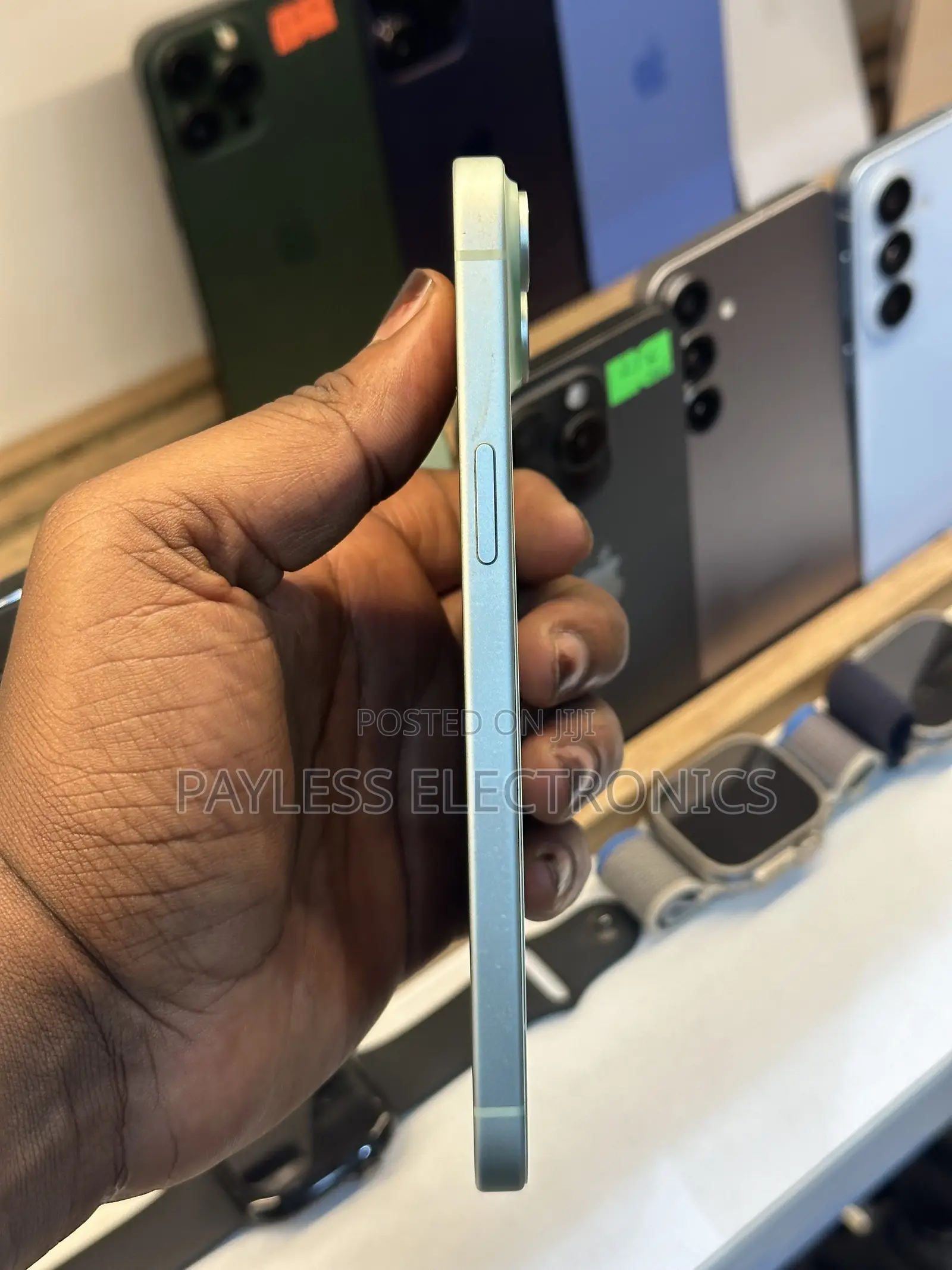 Apple iPhone 15 Plus 128 GB Green