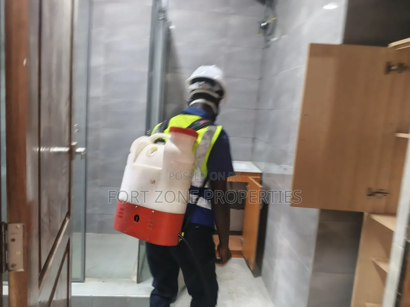 Legends Fumigation Wiry Cleantex