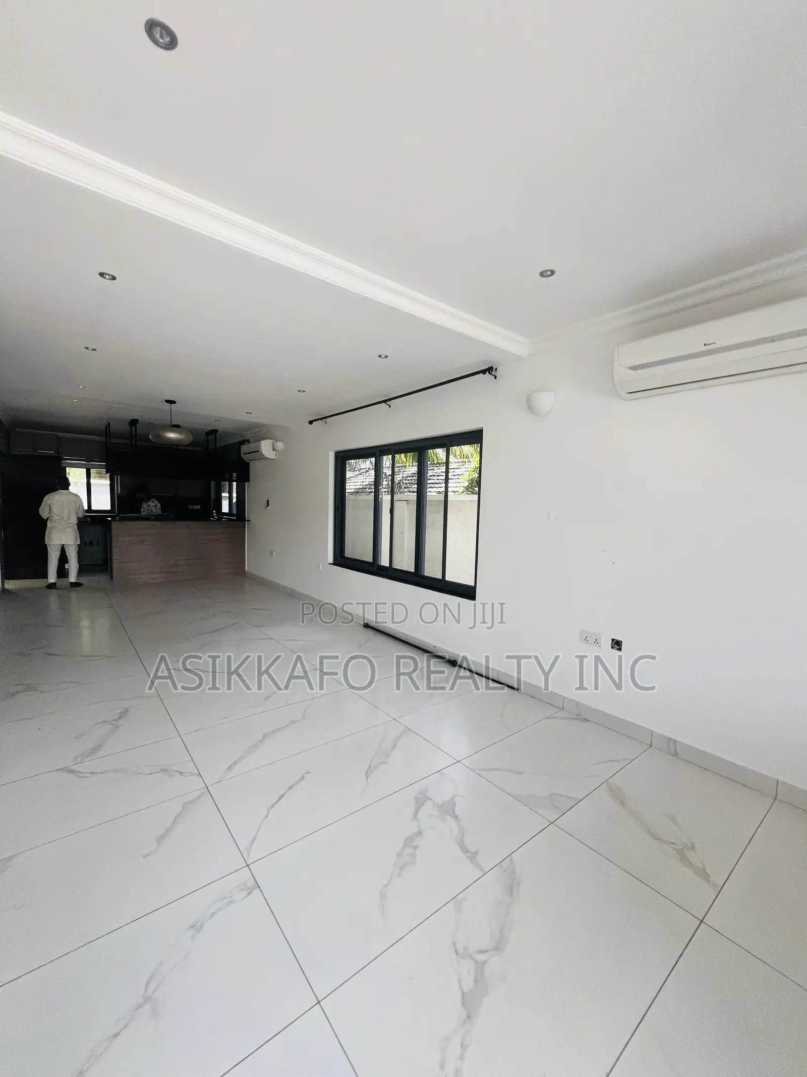 4bdrm Duplex in Goil Station Area, Tseaddo for rent