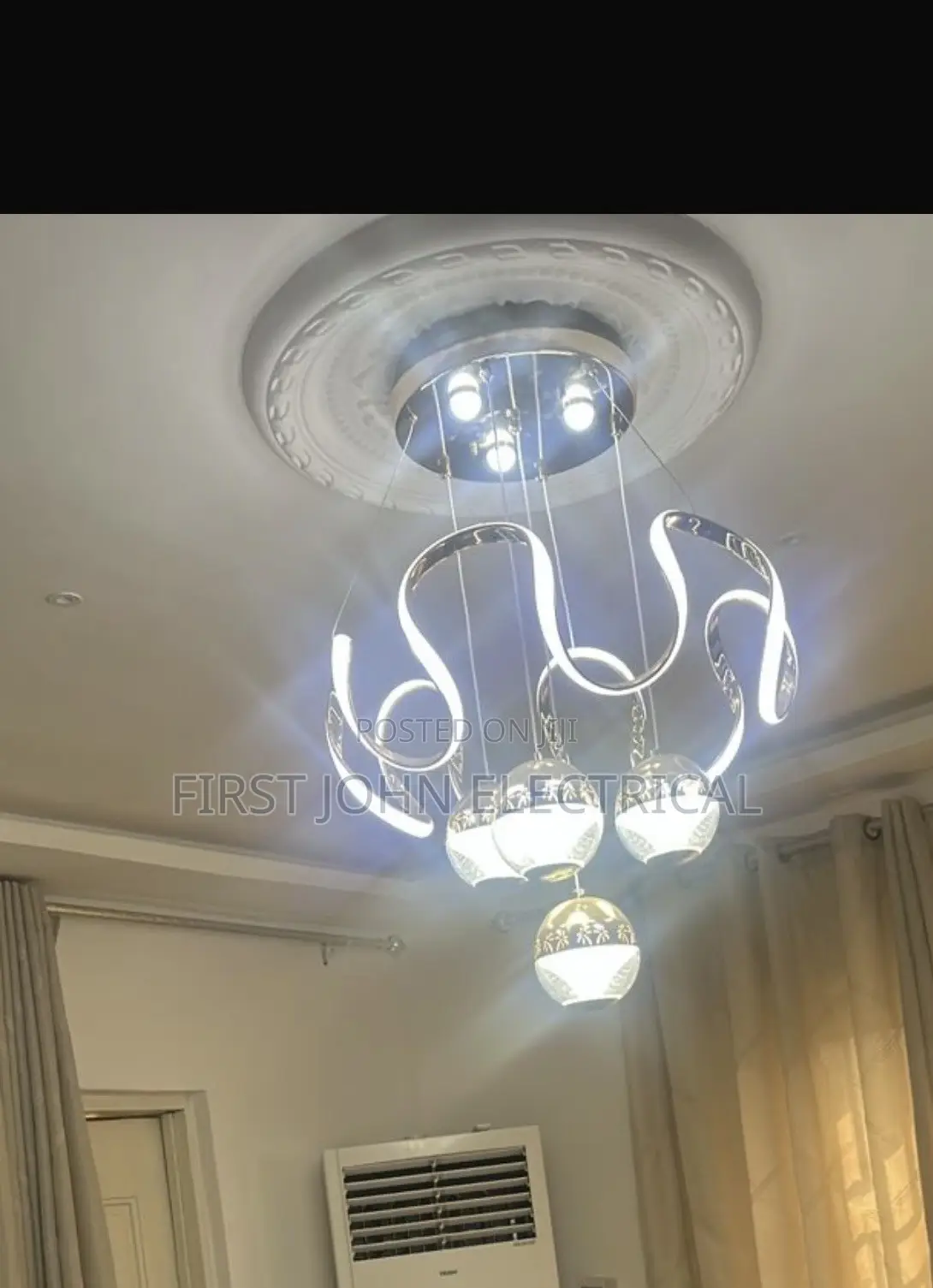 Chandelier Big