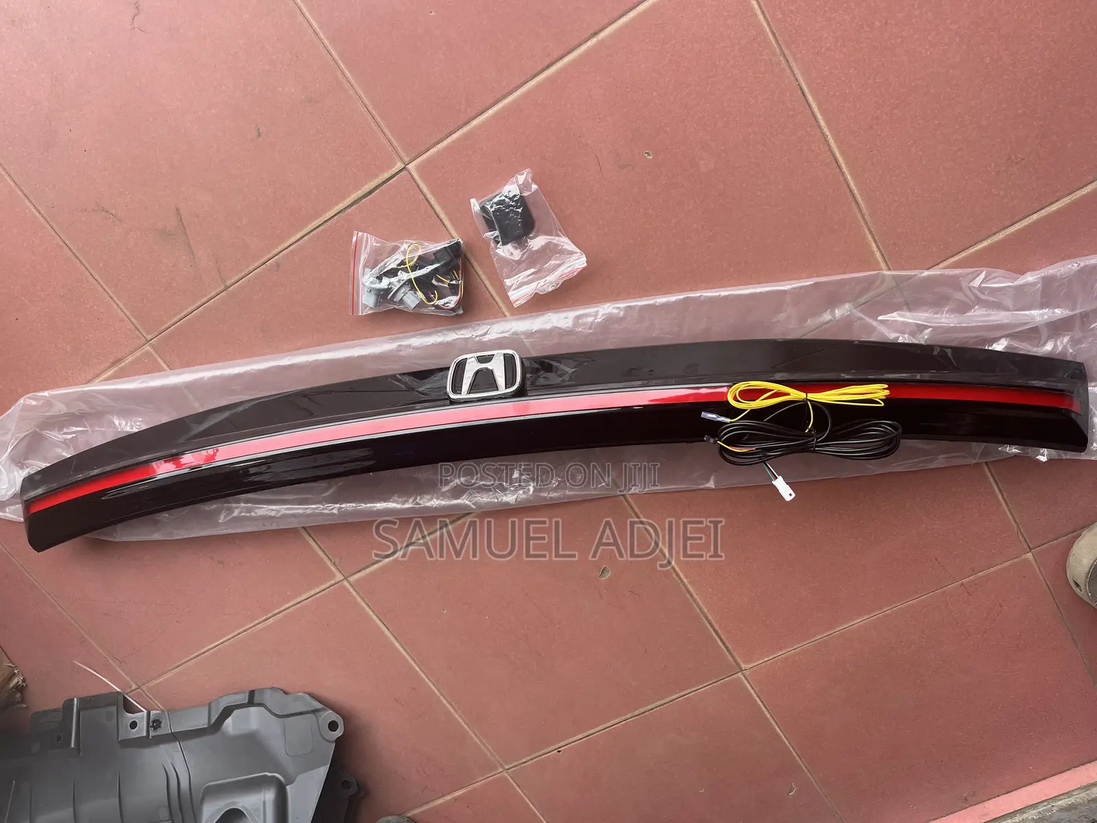 Honda CRV 2023 to 2025 Spec Boat Moulding.