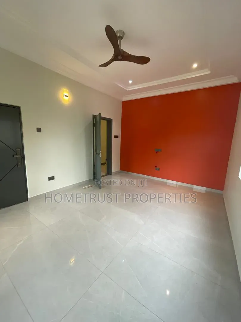 4bdrm Duplex in Agboba, School Park Area for rent
