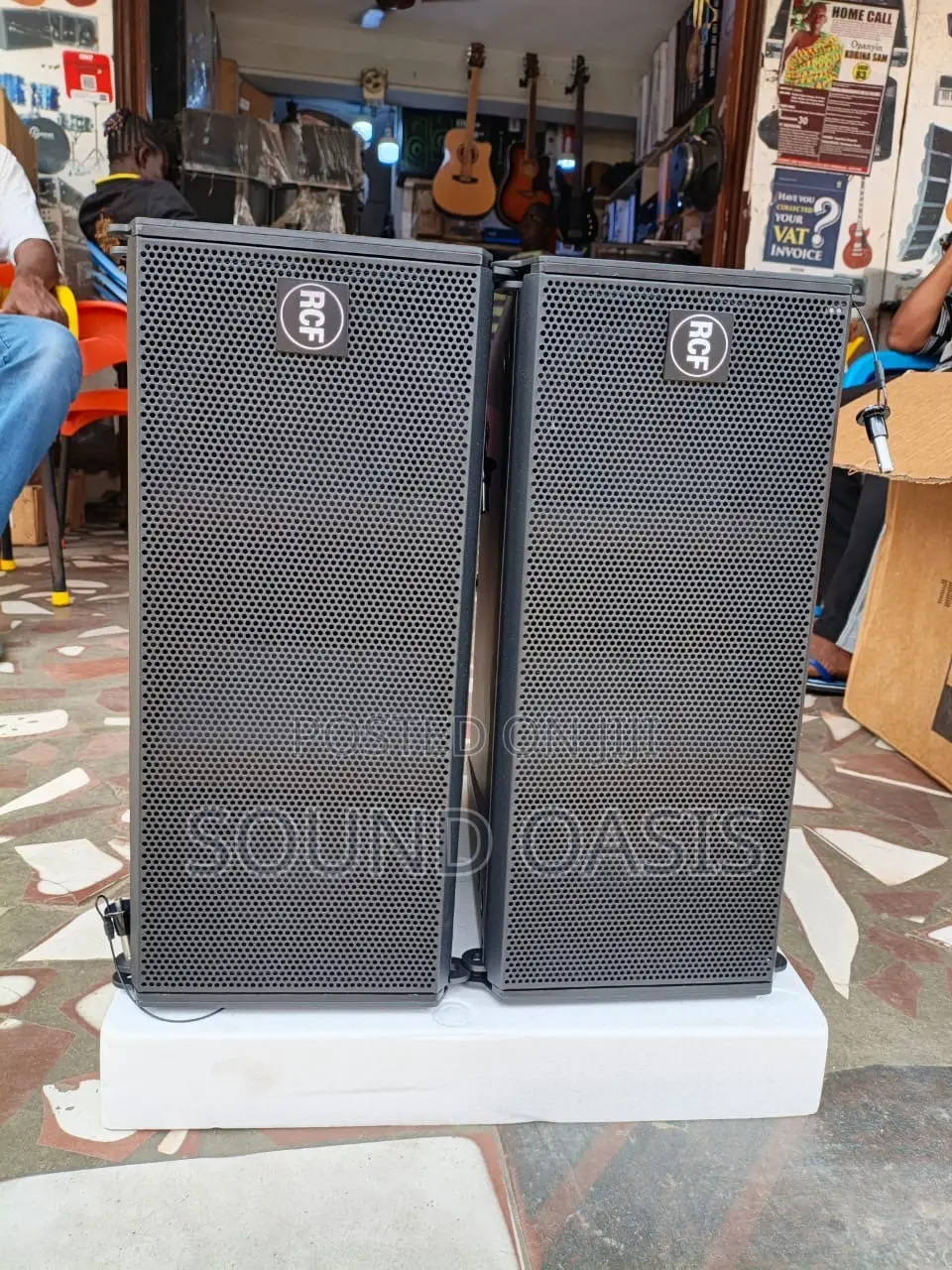 RCF R206 Professional Line Array System(6 INCHES)