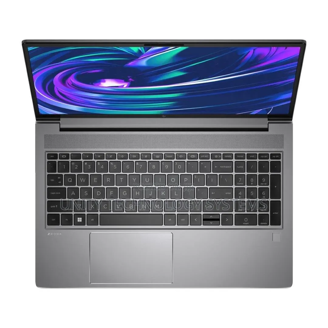 New Laptop HP ZBook Studio 32GB Intel Core i7 SSD 512GB