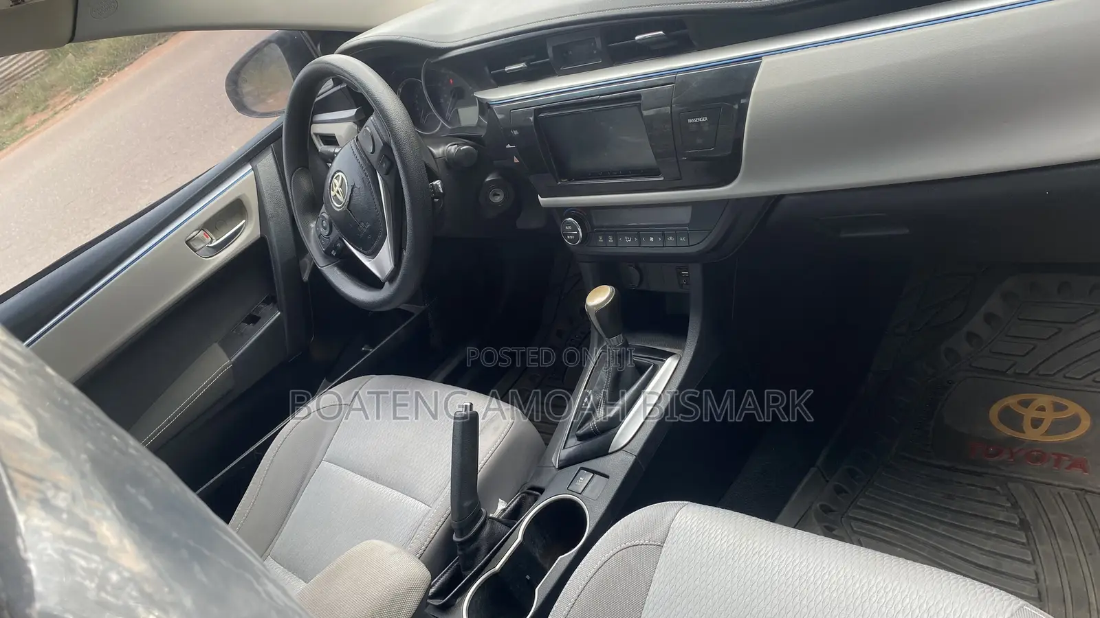 Toyota Corolla 2016 White