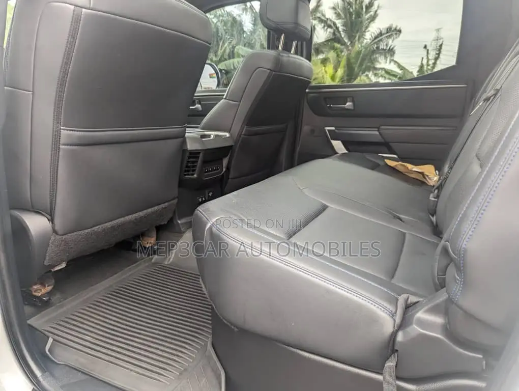 Toyota Tundra Platinum CrewMax 6.5' Bed 2023 White