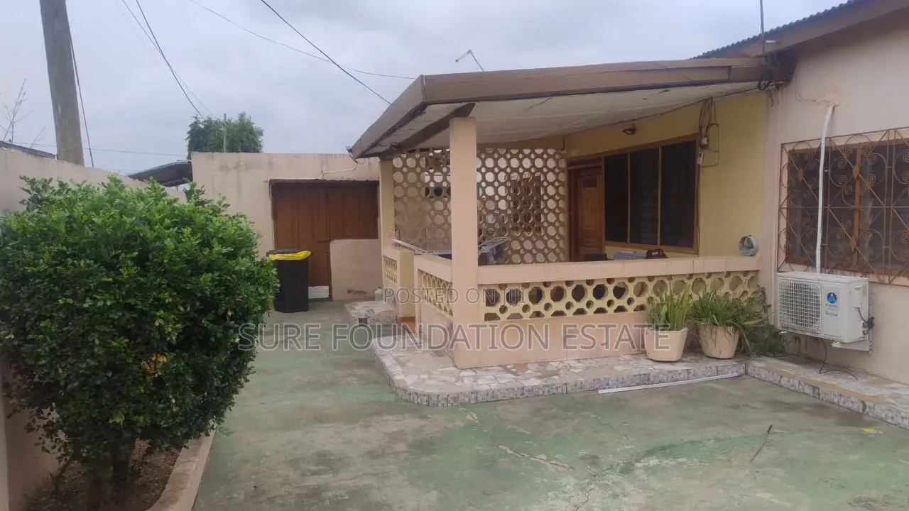 3bdrm House in Dansoman for sale