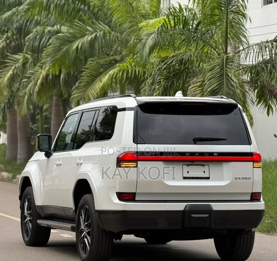 Lexus GX 550 Overtrail 2024 White