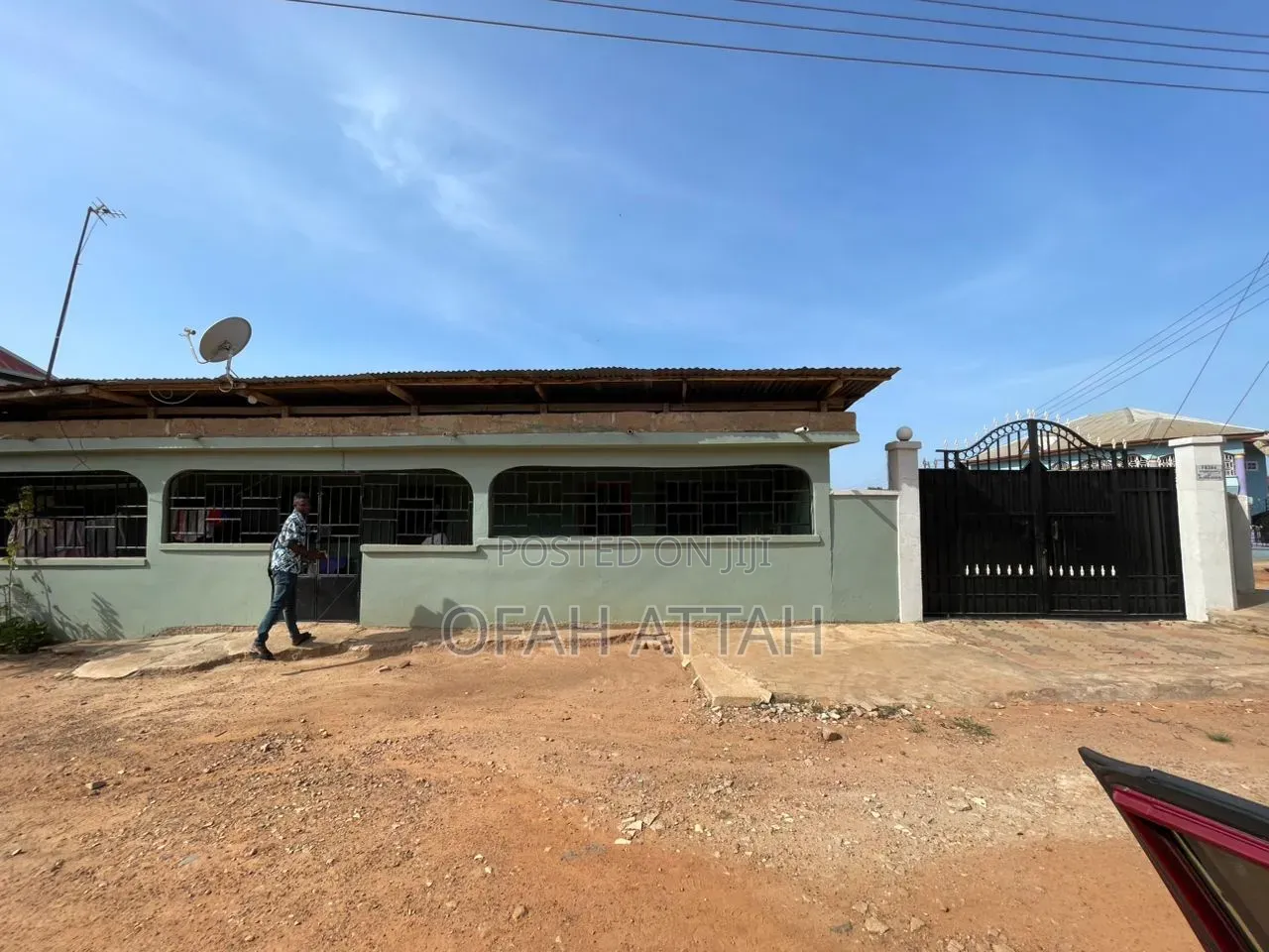 8bdrm House in Abuakwa Maakro, Kumasi Metropolitan for sale