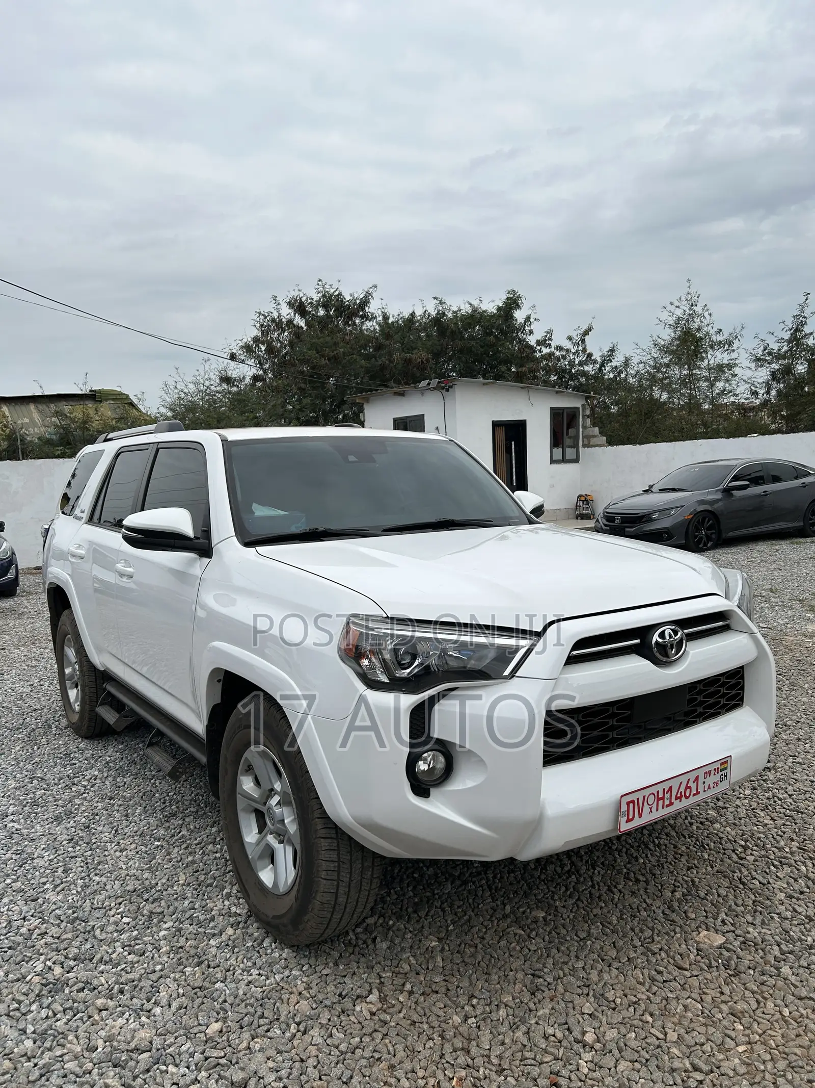 Toyota 4-Runner 2021 White