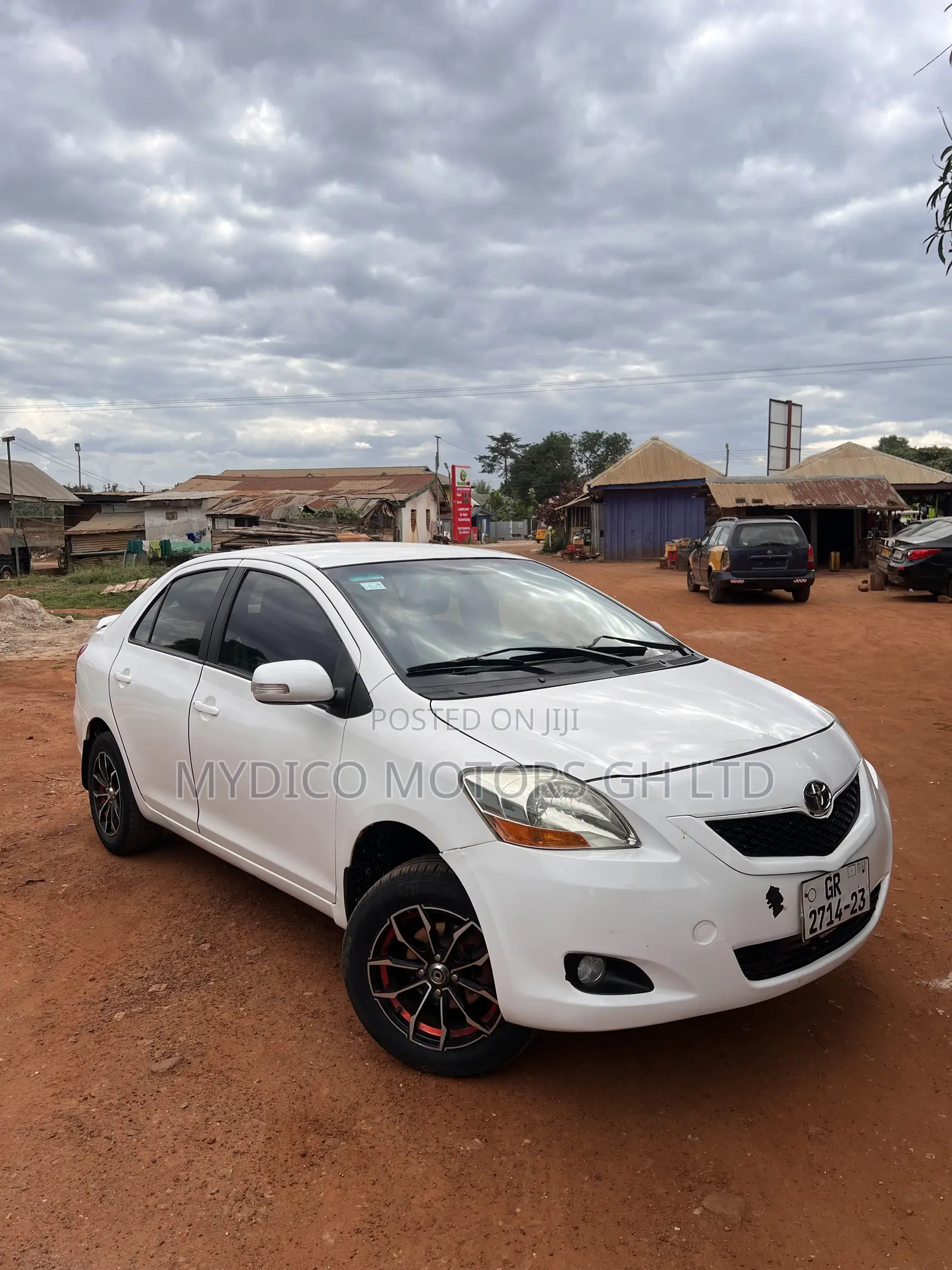 Toyota Belta 2010 White