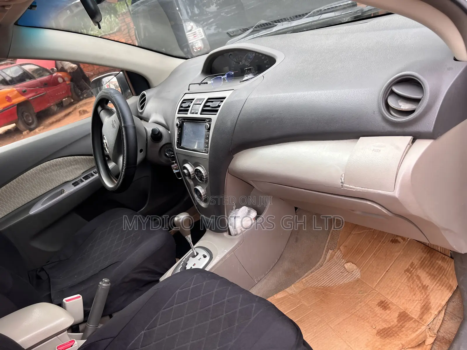 Toyota Belta 2010 White
