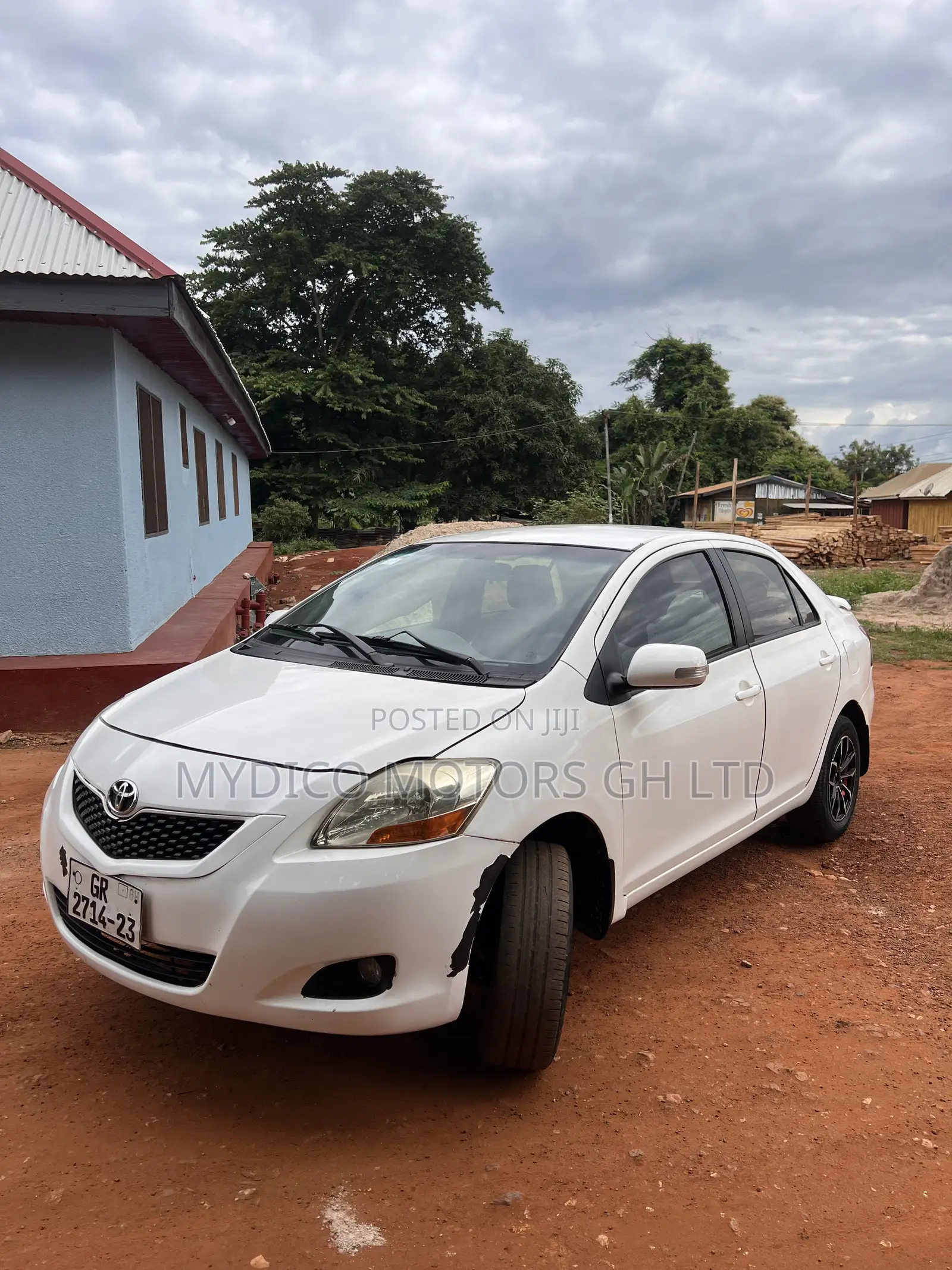 Toyota Belta 2010 White