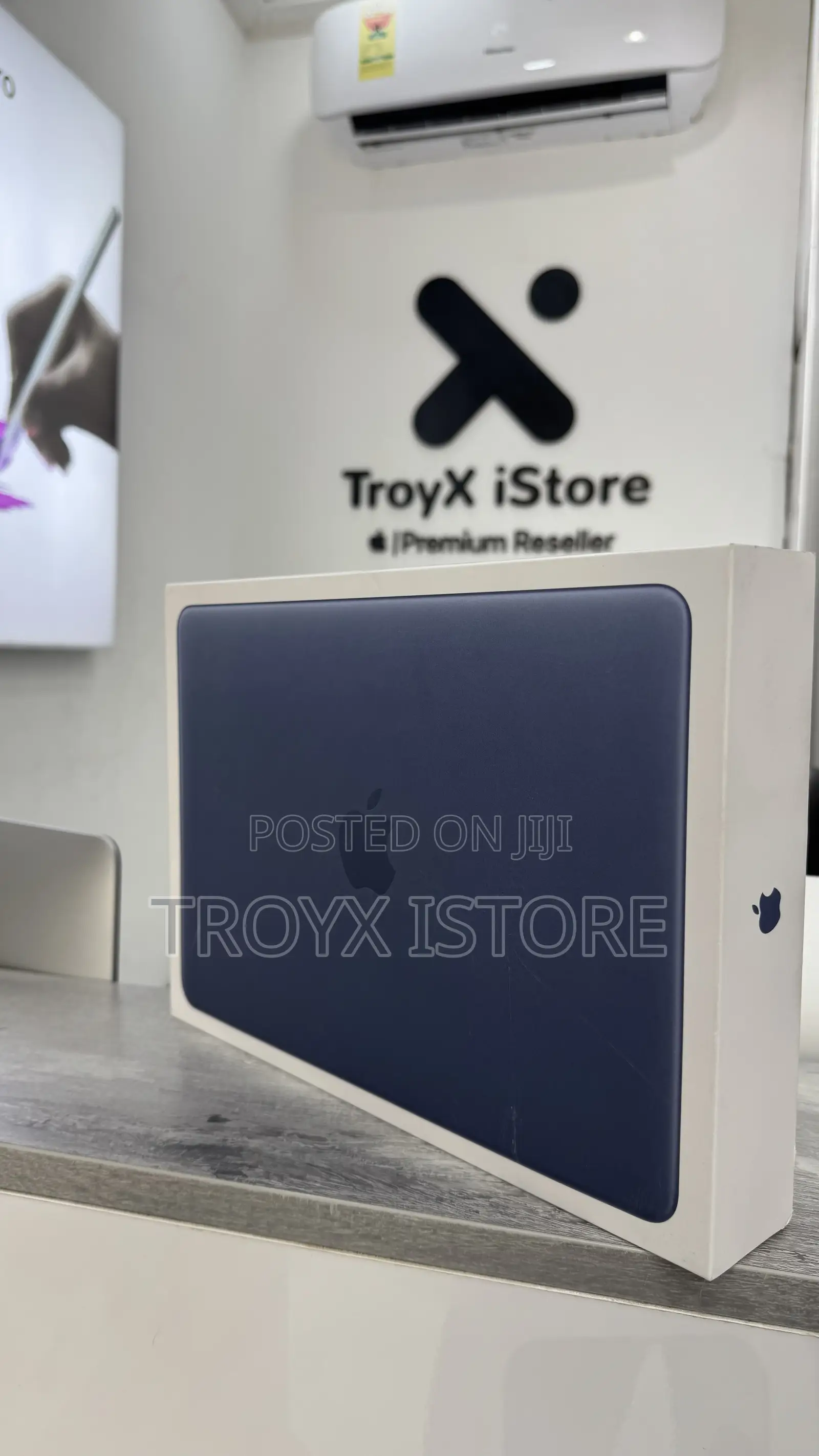 New Laptop Apple MacBook Neo 2026 8GB SSD 256GB