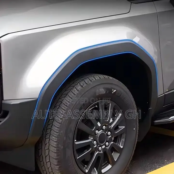 Land Cruiser Prado Fender Flares/Mouldings 2024,2025,2026