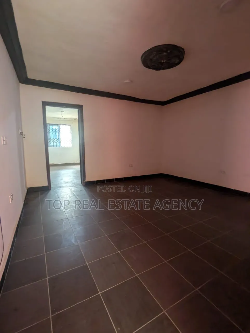 1bdrm Apartment in Highway, Pokuase for rent