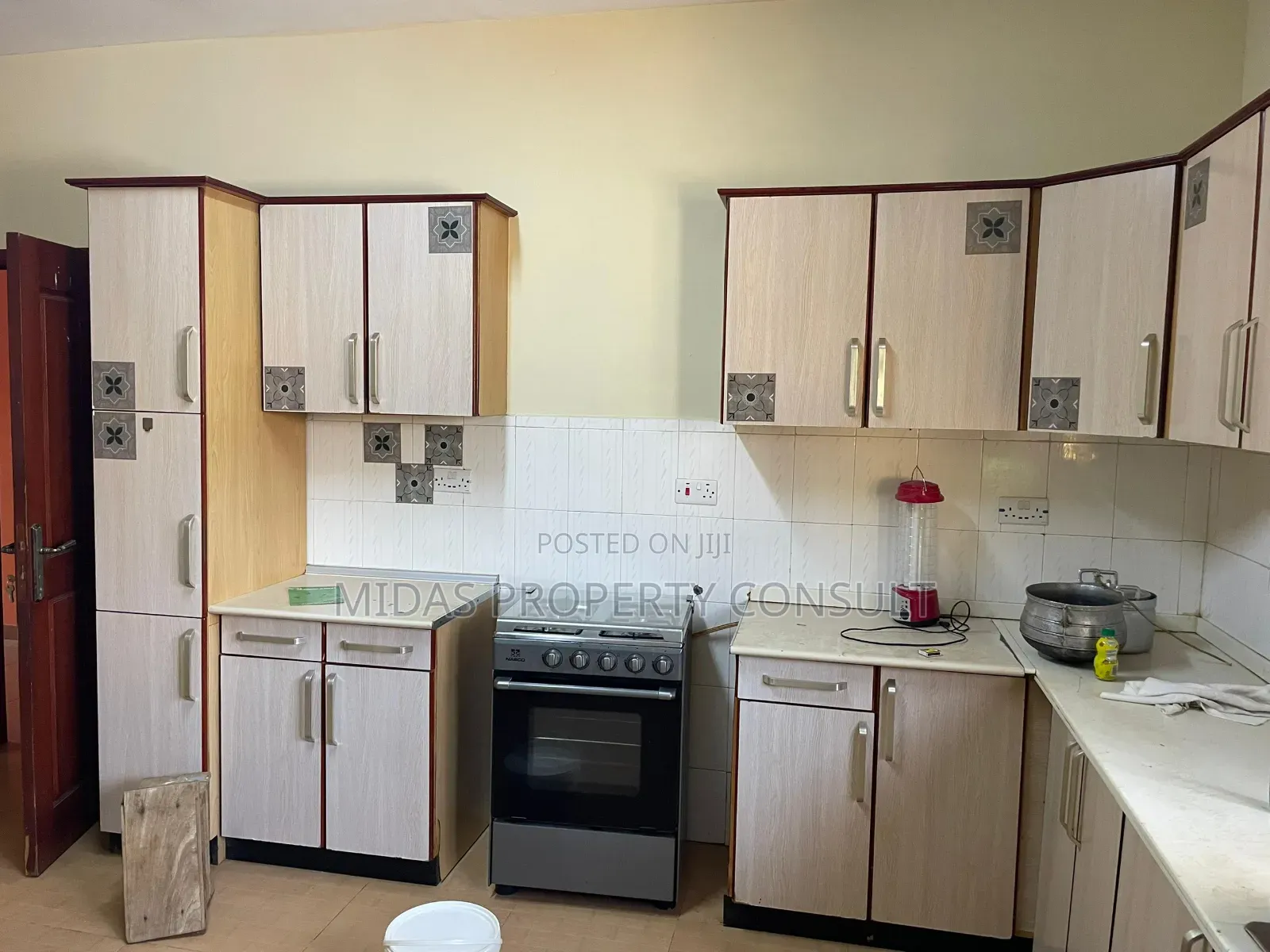 Furnished 3bdrm House in Devtraco Estate, Community 25 for rent