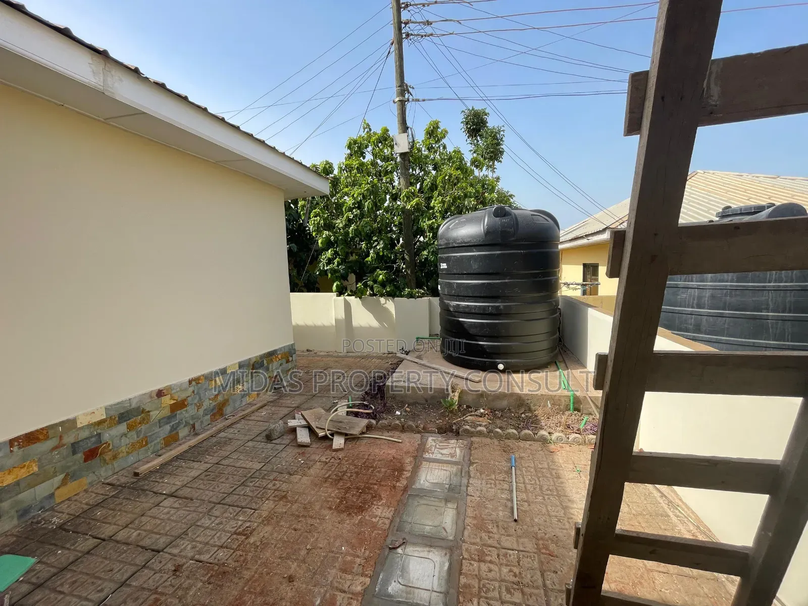 Furnished 3bdrm House in Devtraco Estate, Community 25 for rent