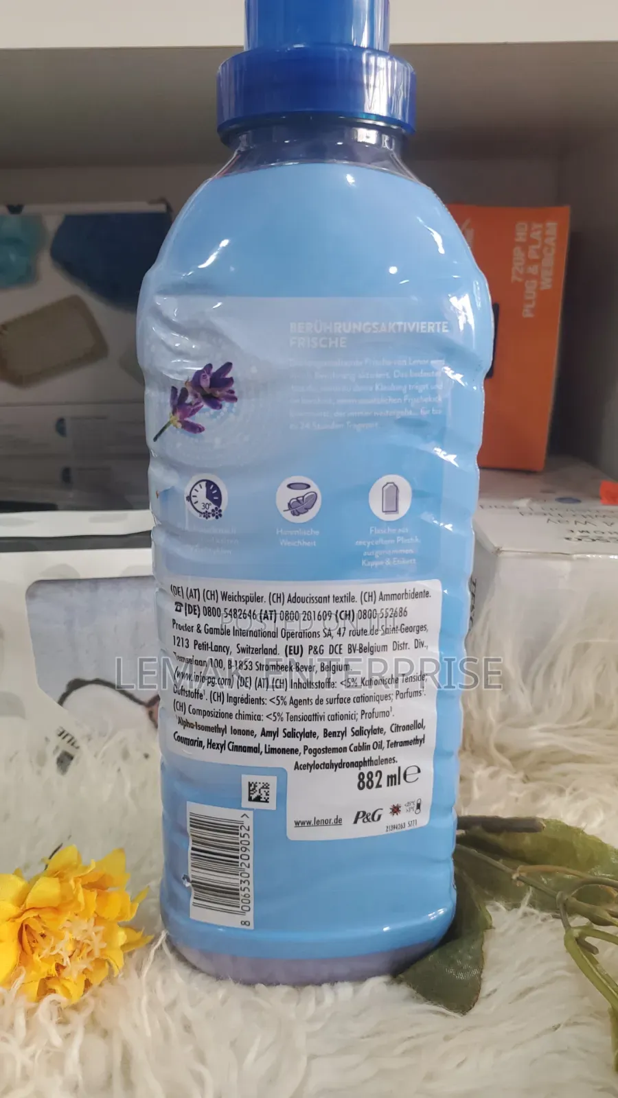 Lenor Fabric Softner 882 Ml