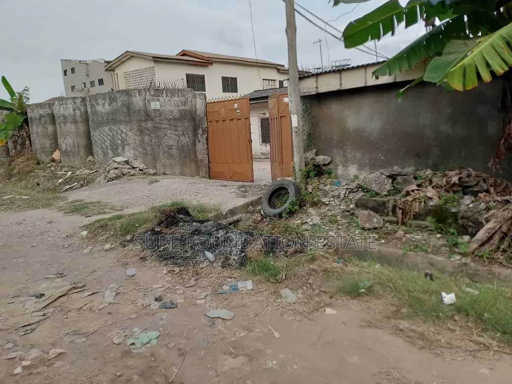 7bdrm House in Dansoman for sale