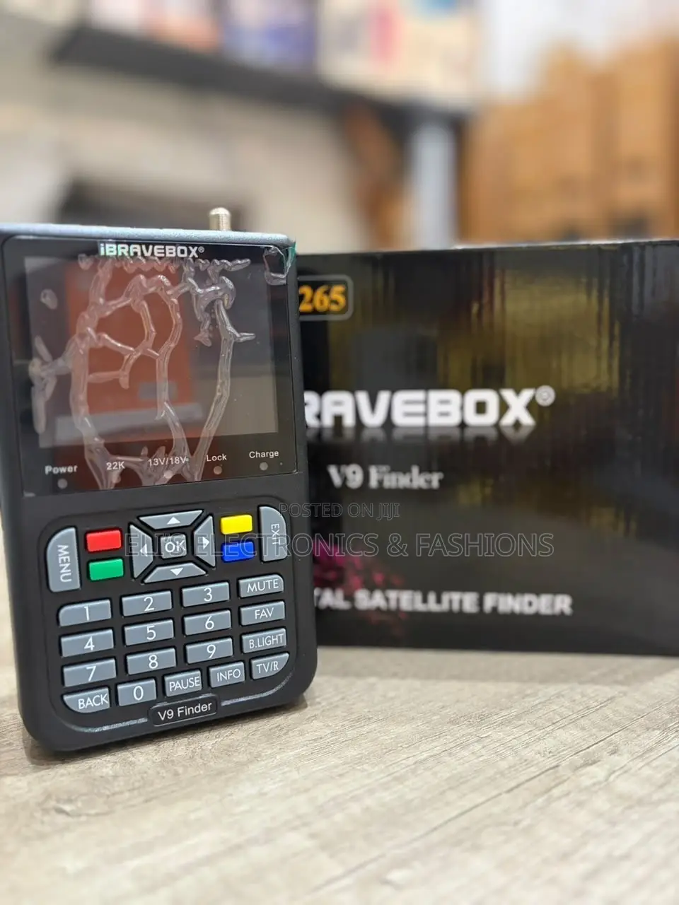 V9 Satellite Finder