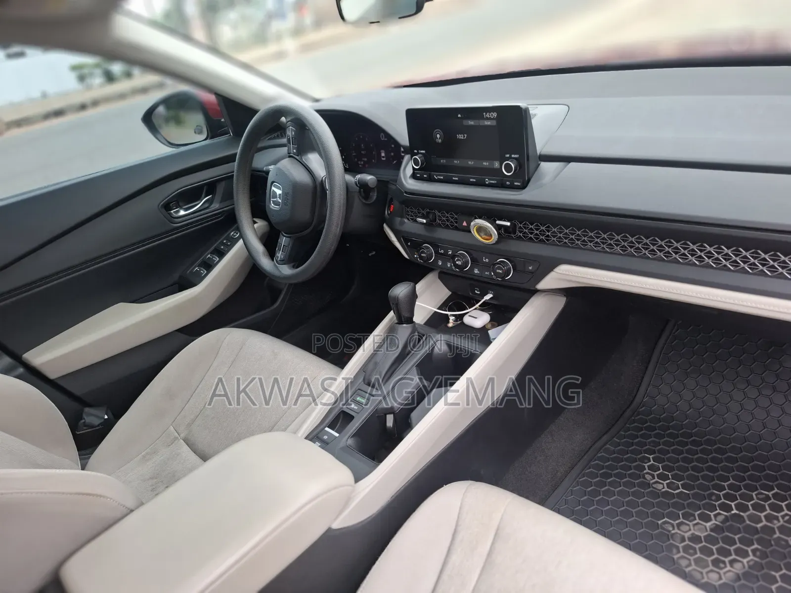 Honda Accord EX CVT w/o BSI 2023 Burgundy