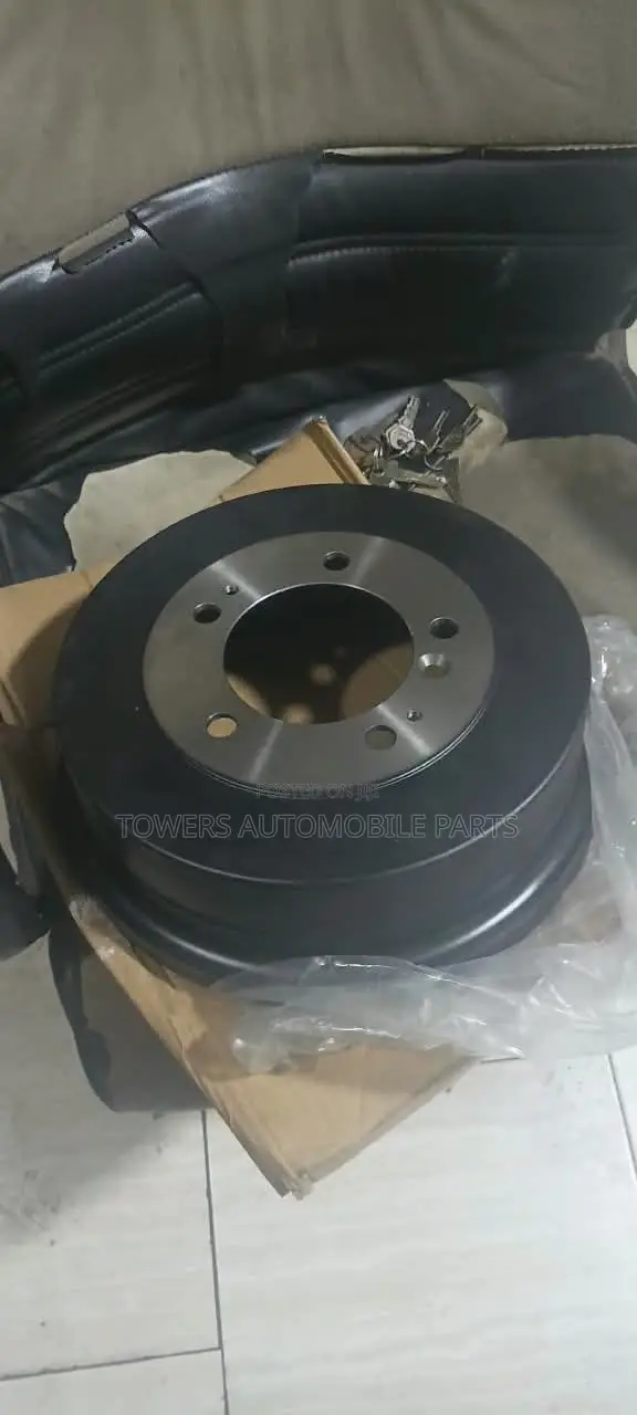 Toyota Landcruiser 79 Pick -Up Type Back Drum