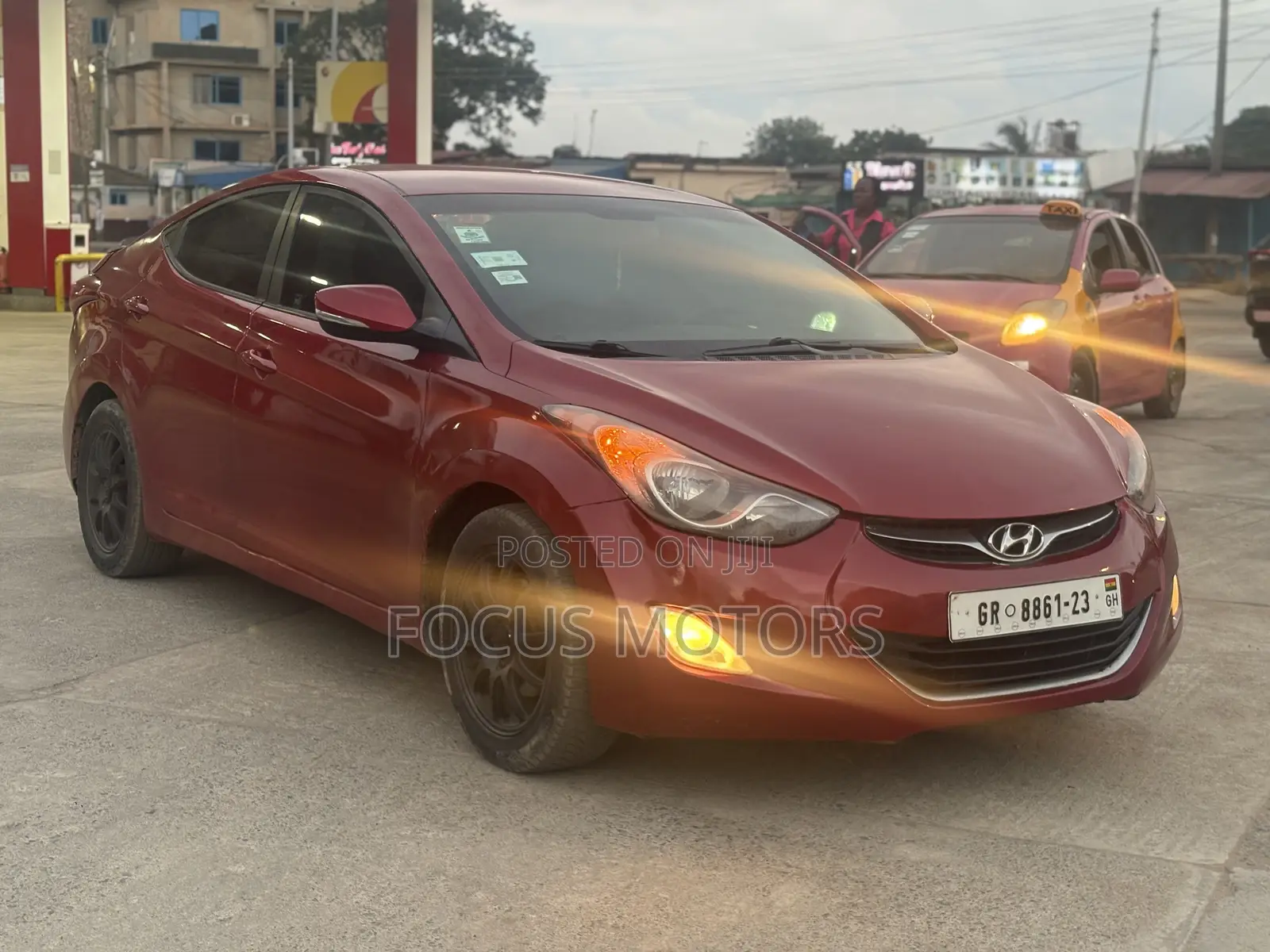 Hyundai Elantra 2013 Red