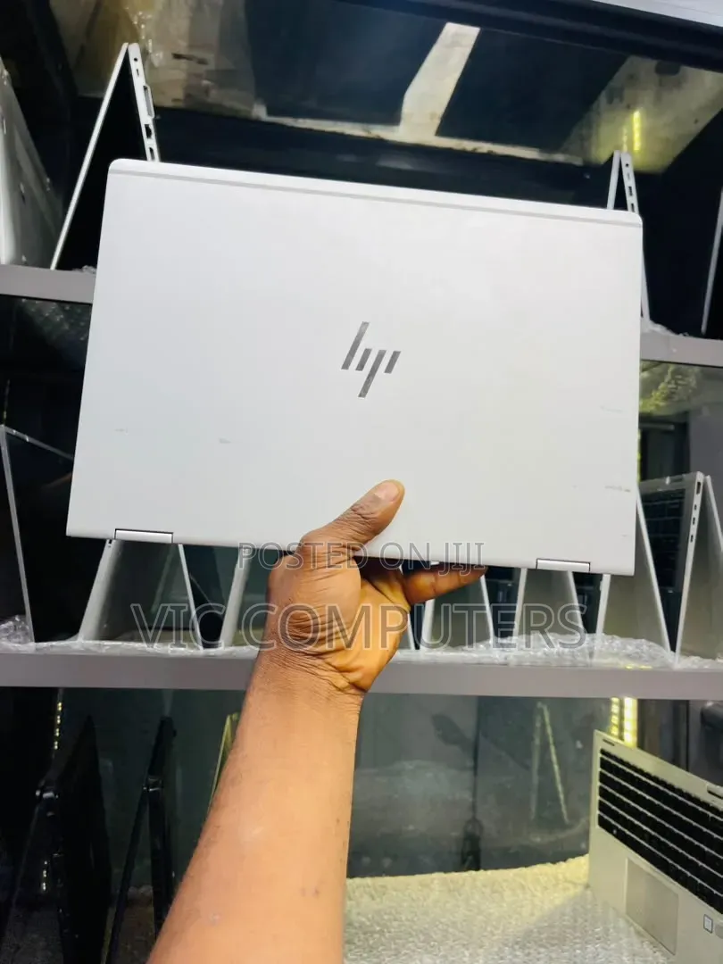 Laptop HP EliteBook x360 1030 G2 16GB Intel Core i7 SSD 512GB