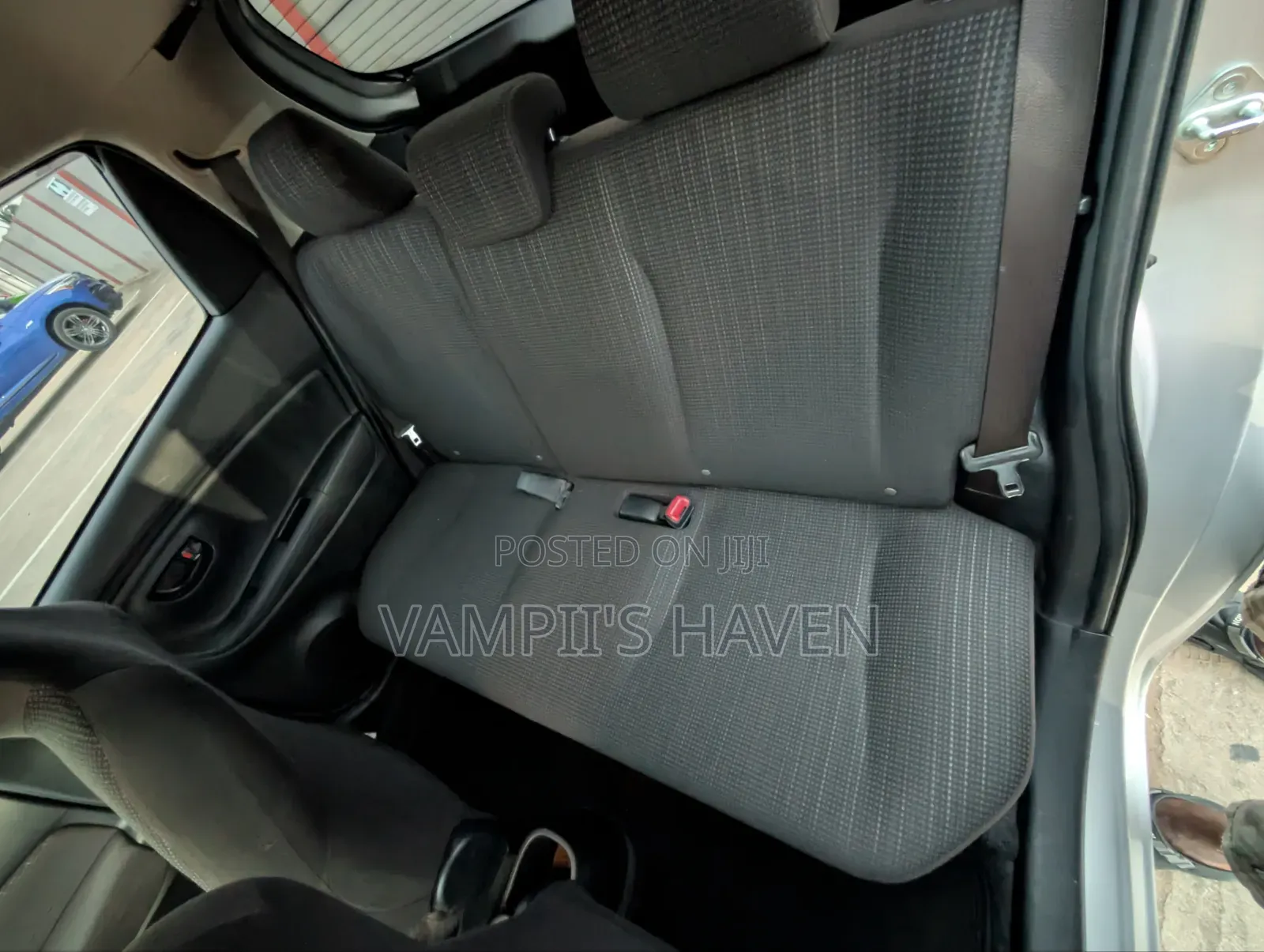 Toyota Vitz 1.3 FWD 3dr 2017 Silver