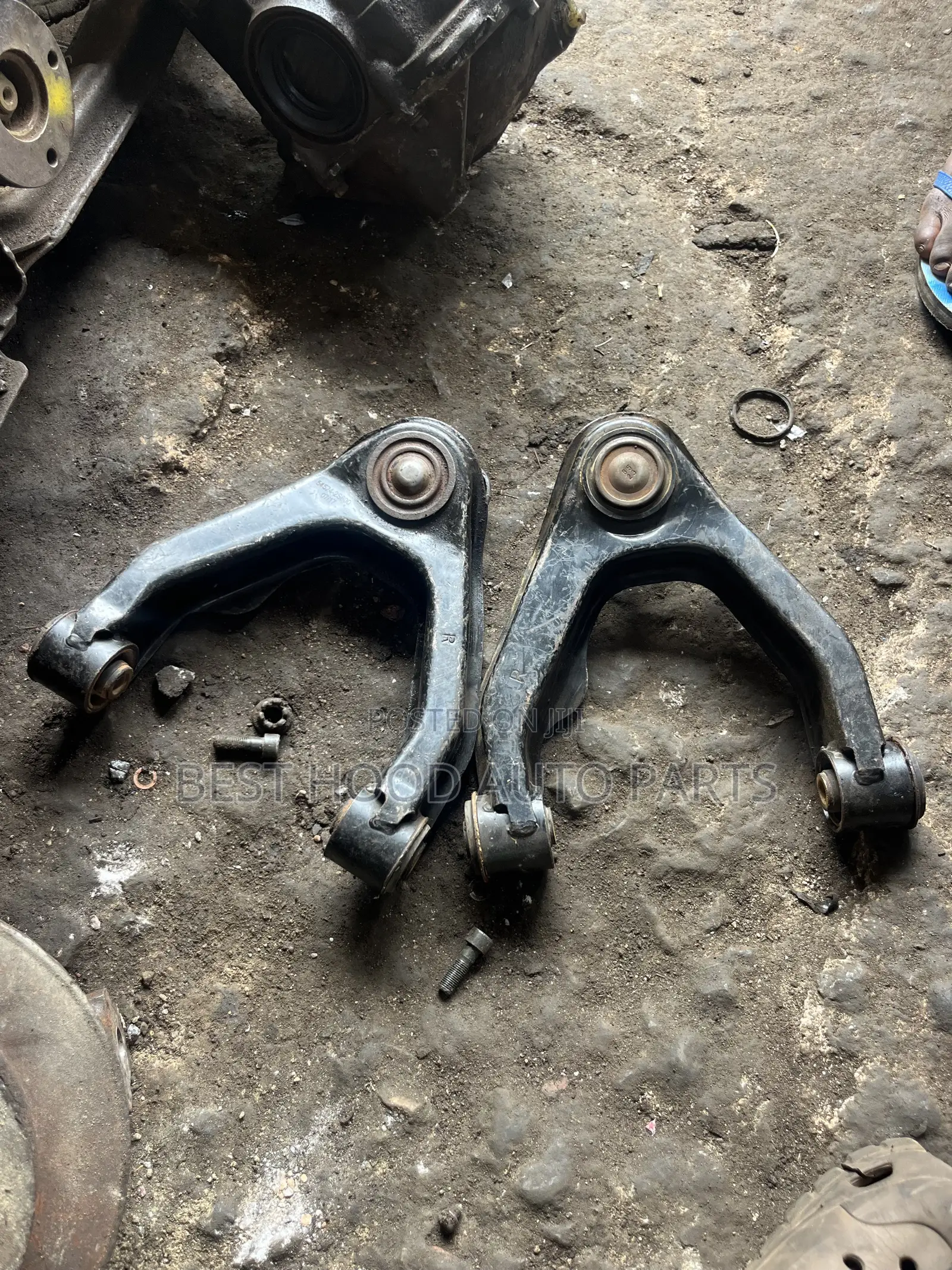 Nissan Hardbody Shocks Absorbers