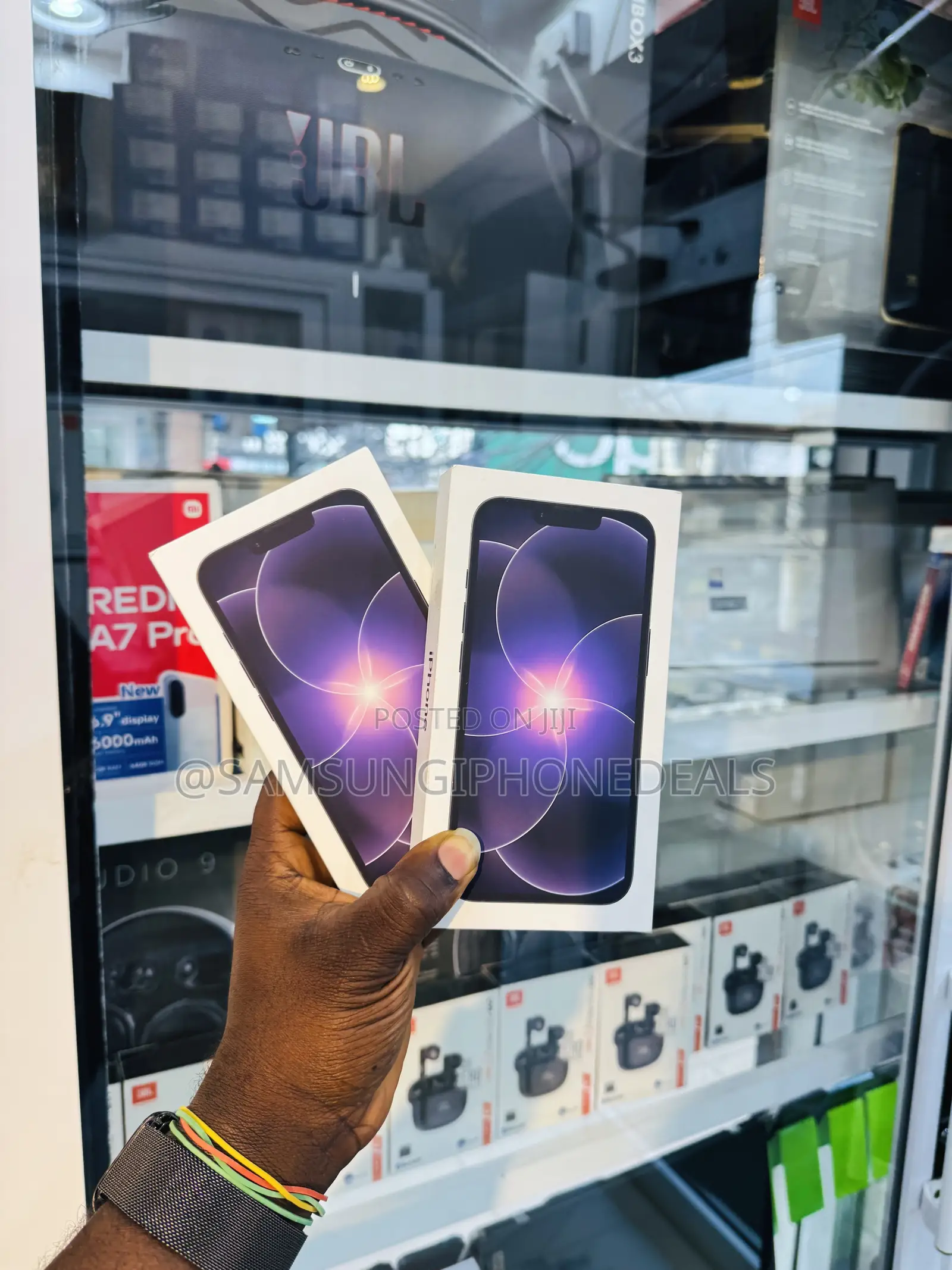 New Apple iPhone 17e 256 GB Black