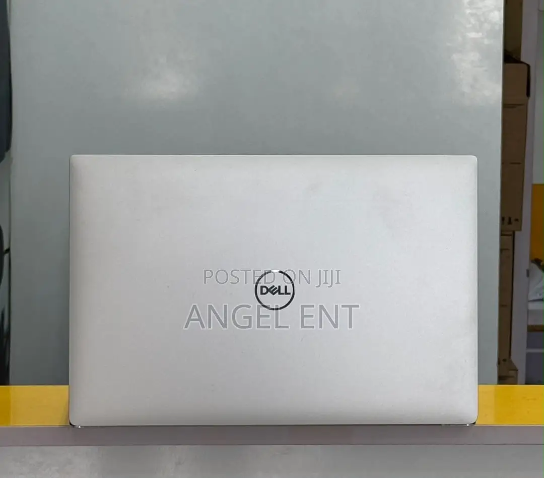 Laptop Dell XPS 15 7590 16GB Intel Core i9 SSD 512GB