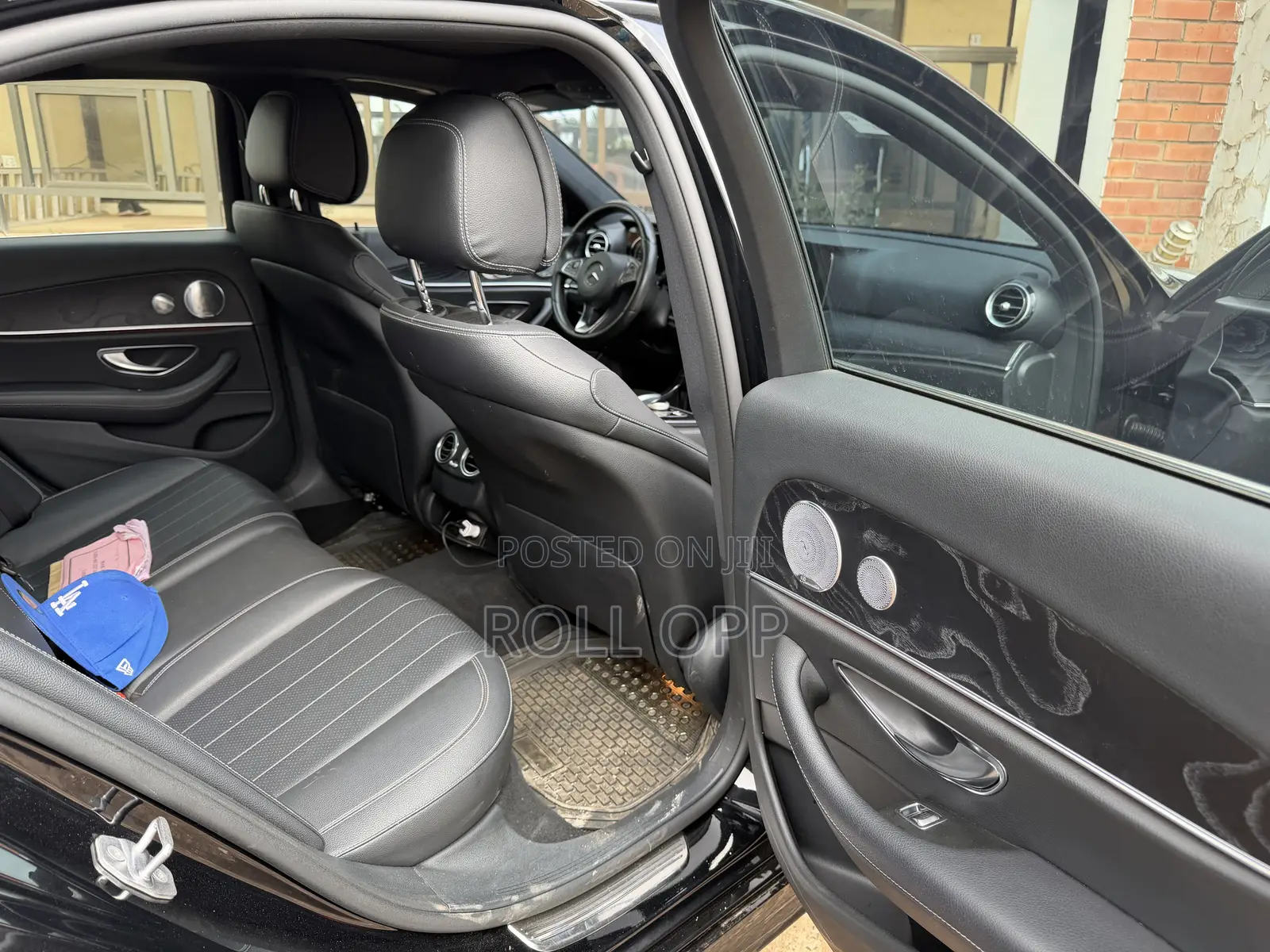 Mercedes-Benz E300 Base RWD Sedan (2.0L 4cyl 9A) 2017 Black