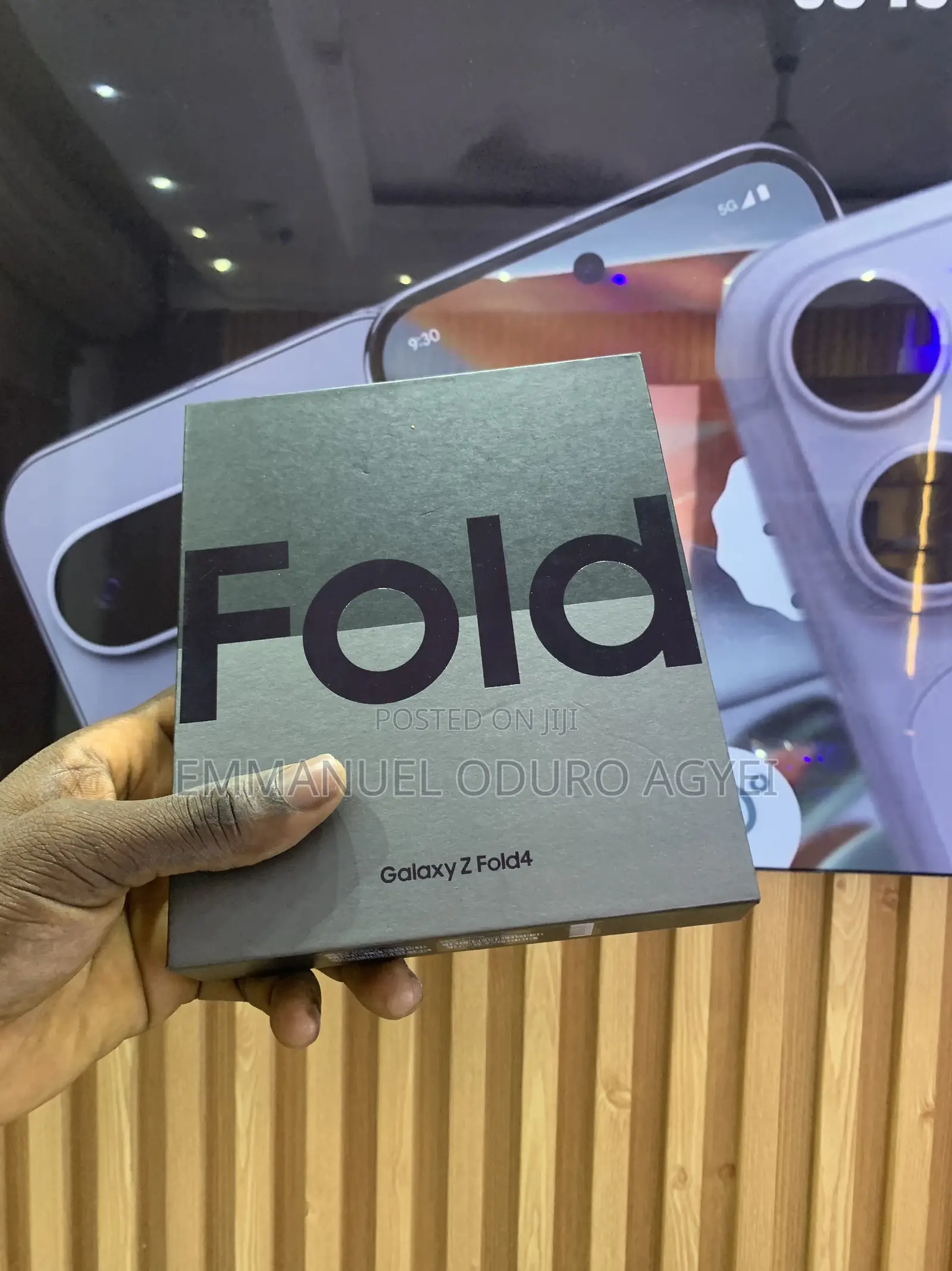 New Samsung Galaxy Z Fold4 256 GB Black