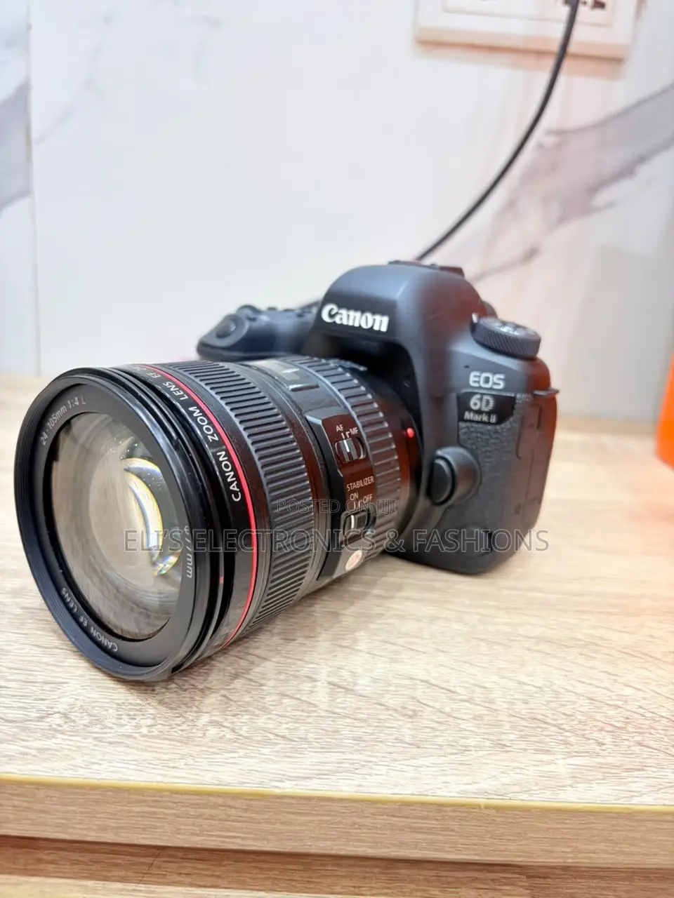 Canon Eos 6d Mark II Camera With 24-105mm Lens