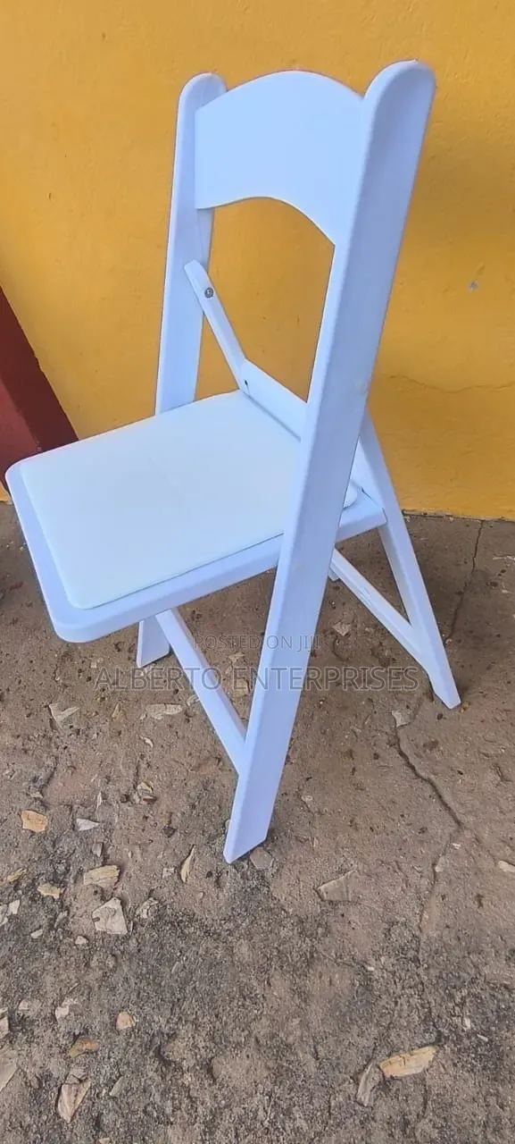 Fordable Chairs