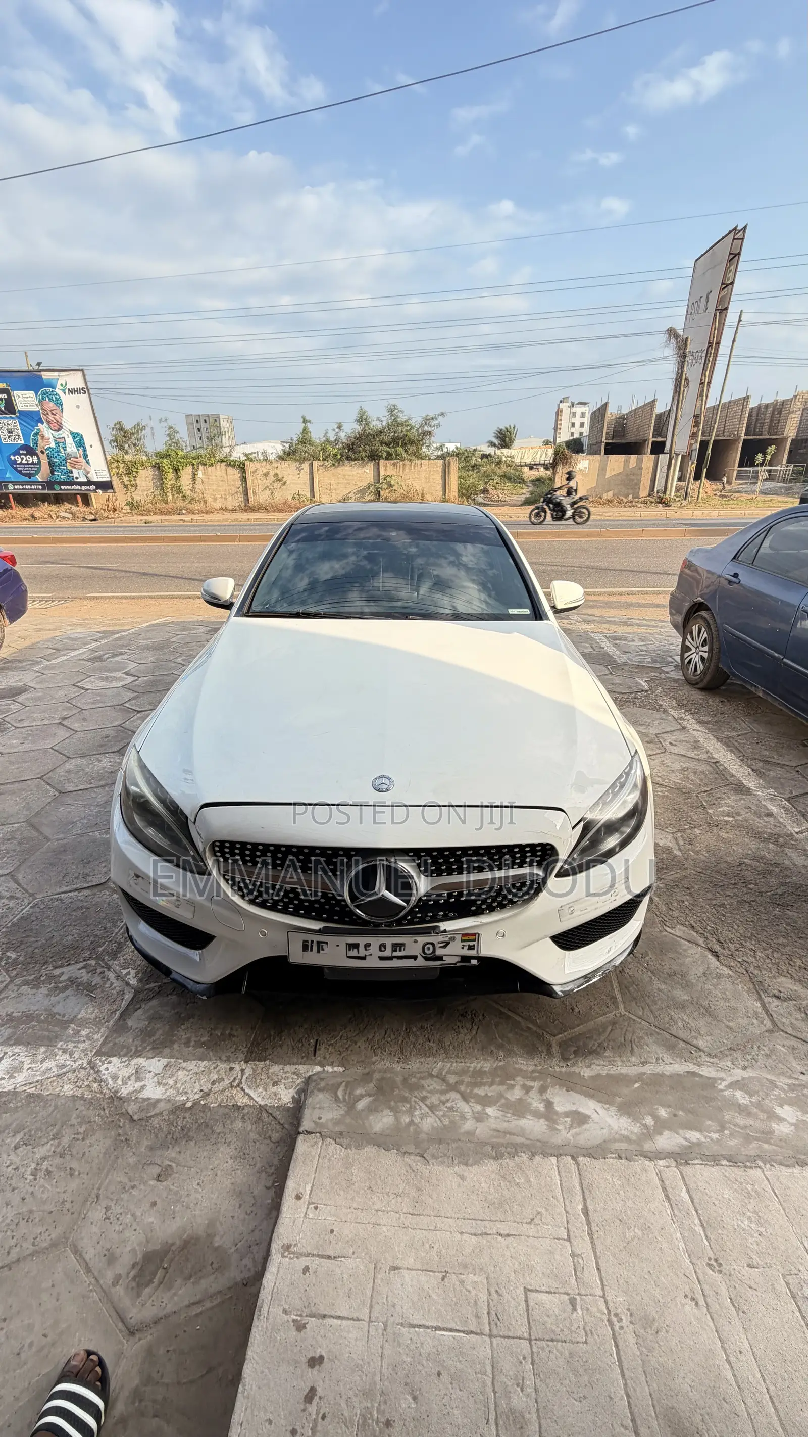 Mercedes-Benz C400 4Matic AWD Sedan (3.0L V6 7A) 2015 White