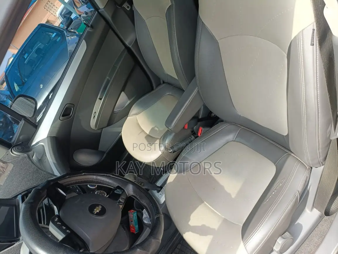 Chevrolet Spark 2LT 4dr Hatchback (1.2L 4cyl 5M) 2015 Black