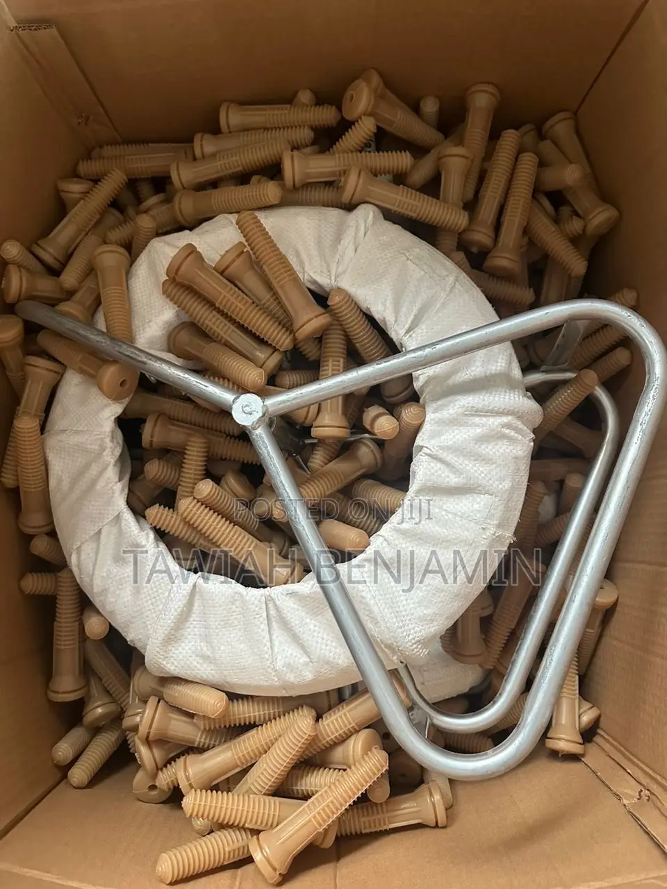 Chicken Cage Pipe Cleaner