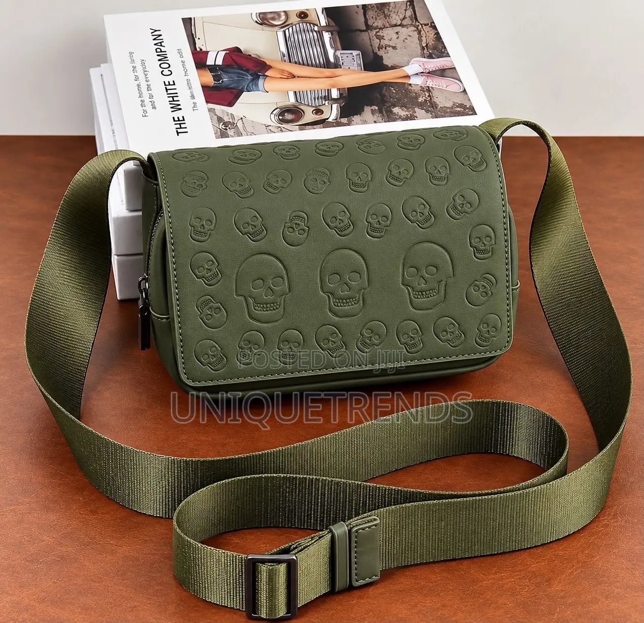 STYLISH Cross-Body Leather Bag
