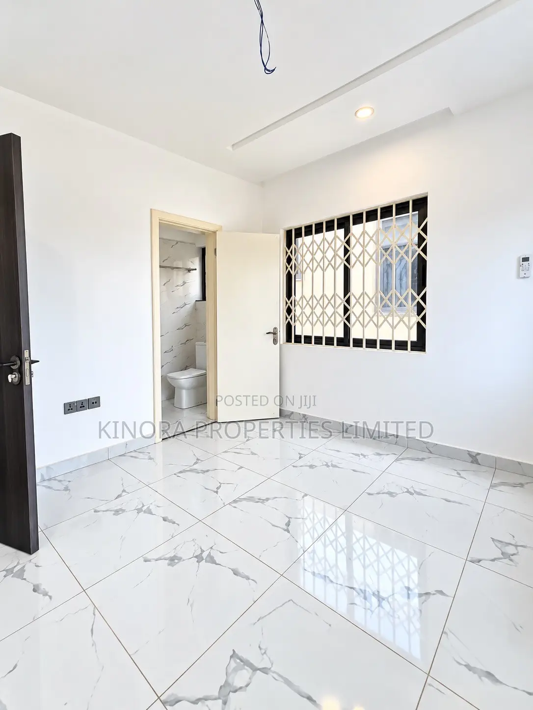 4bdrm Duplex in Abokobi for sale