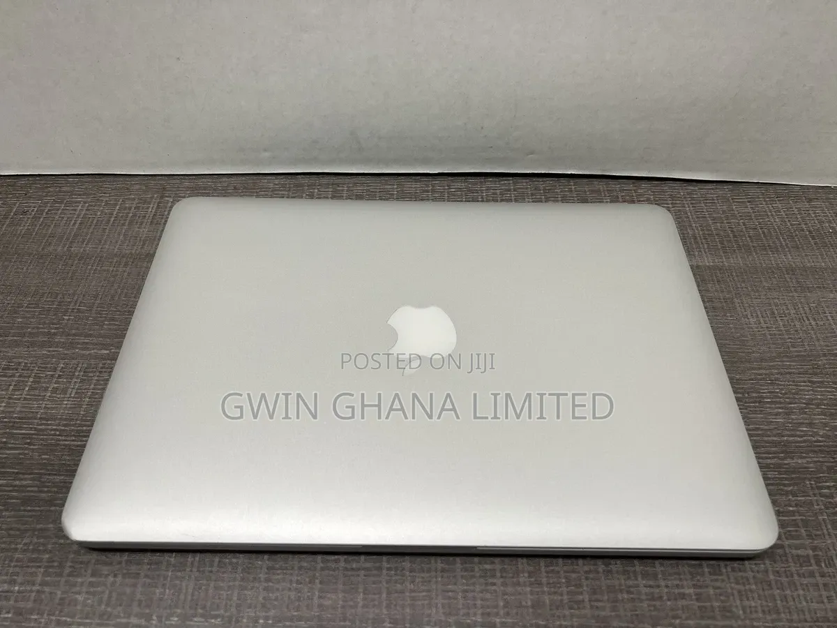 Laptop Apple MacBook Pro 2015 8GB Intel Core i5 SSD 512GB